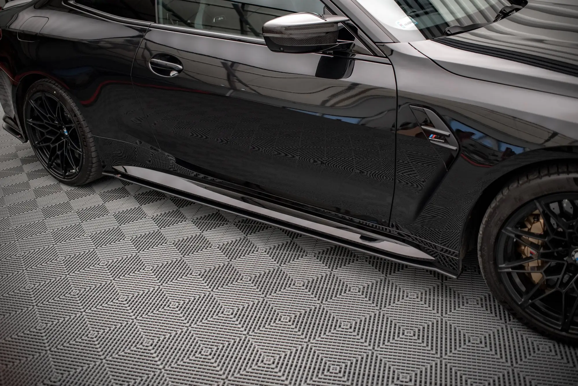 SIDESKJØRT Street Pro BMW M4 (G82) 2021->