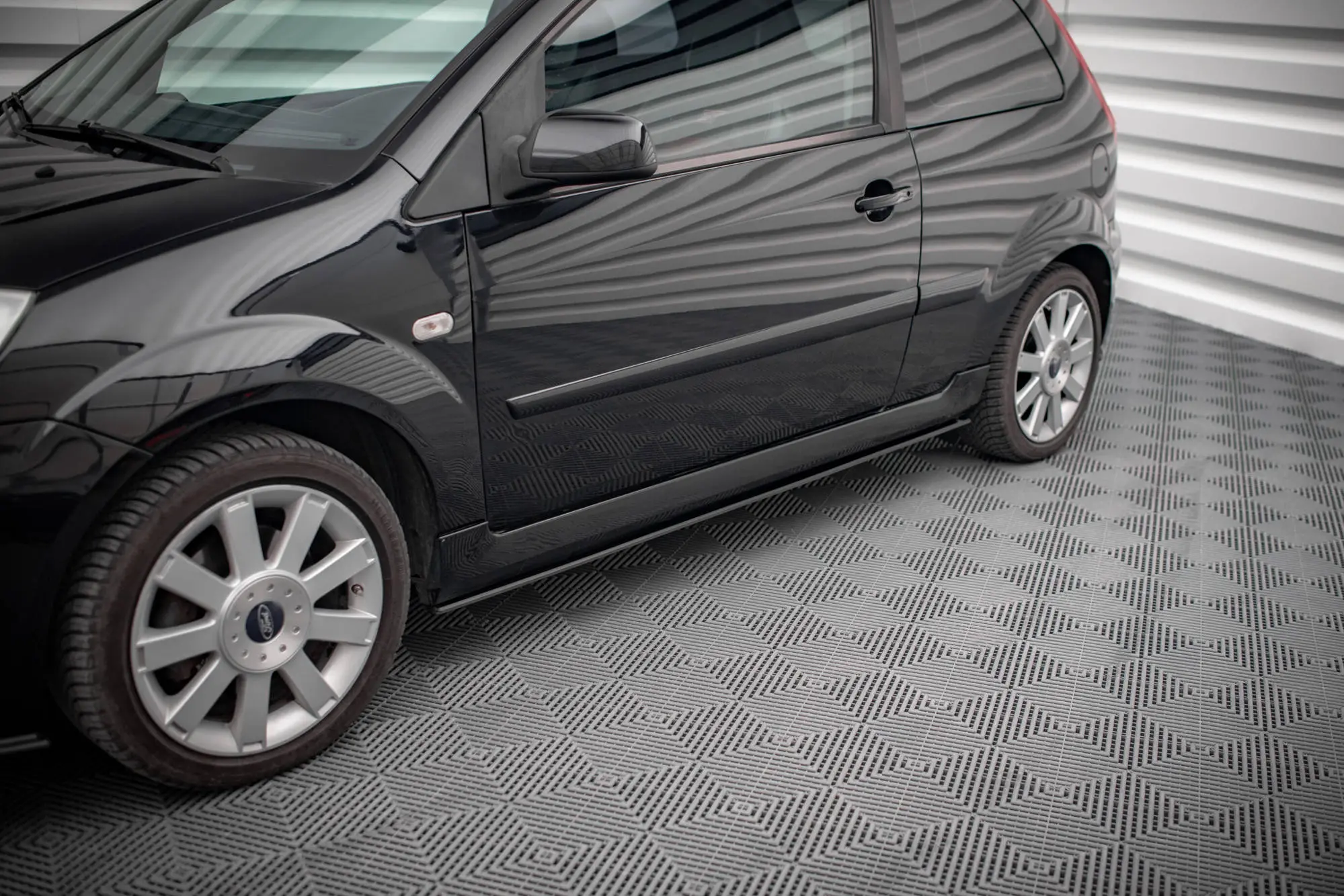 SIDESKJØRT STREET PRO Ford Fiesta Mk5 2005 - 2008 – bilde 2