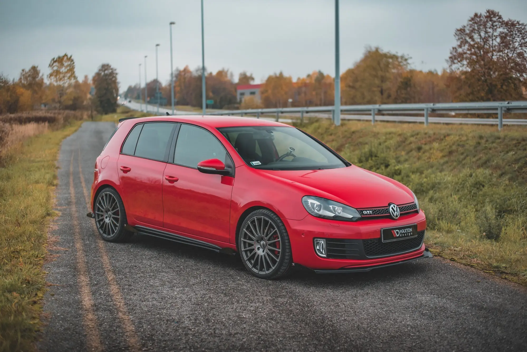SIDESKJØRT STREET PRO +SIDESPLITTERS VW GOLF GTI MK6 2008-2012 – bilde 5