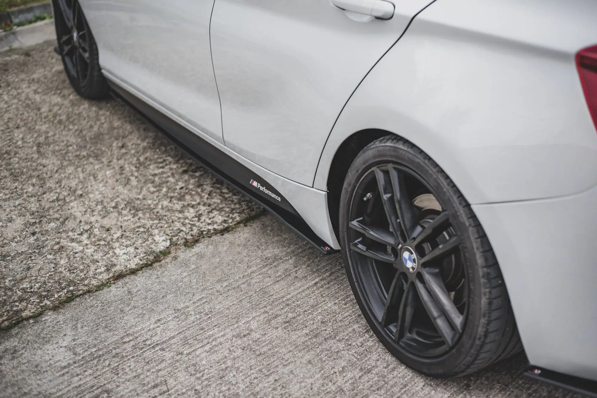 SIDESKJØRT STREET PRO V.2 BMW 1 (F20) 2011 - 2019 – bilde 2