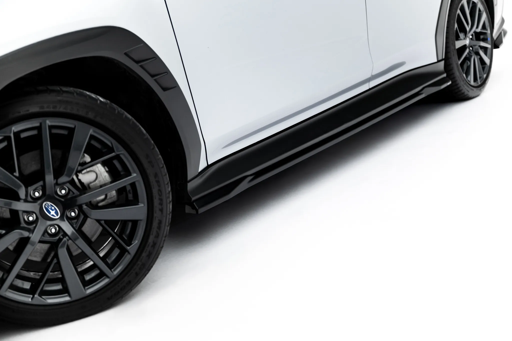 Sideskjørt Subaru WRX STI II Facelift 2021 -> | Glossy Black Edition – bilde 3