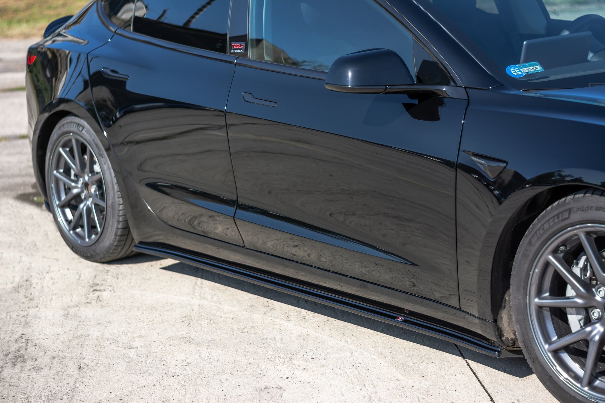 Sideskjørt Tesla Model 3 2017 - 2023 Image 2