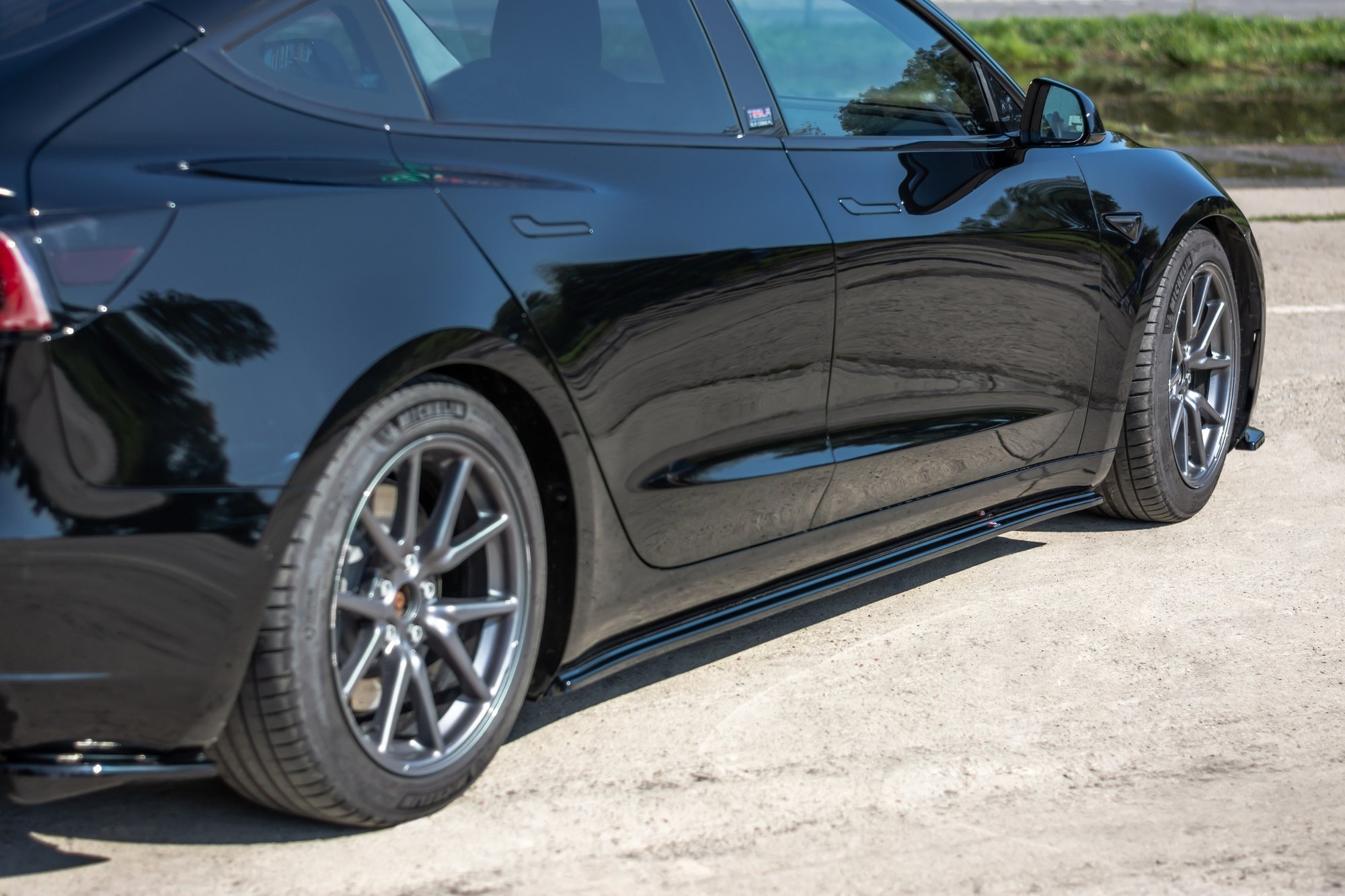 Sideskjørt Tesla Model 3 2017 - 2023 Image 3