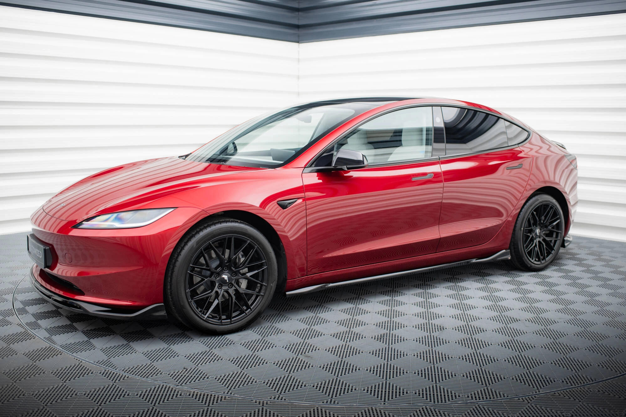 Sideskjørt Tesla Model 3 Highland / Performance 2023 -> | V.1 Glossy Black Edition – bilde 6
