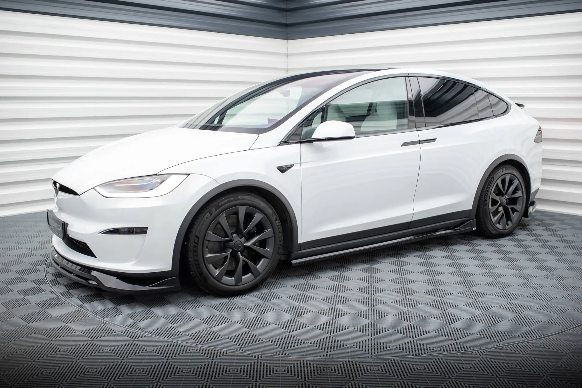 Sideskjørt Tesla Model X Facelift 2021 -> │ Black Edition – bilde 2