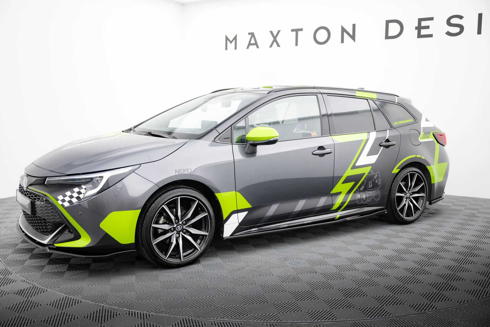 Sideskjørt Toyota Corolla GR Sport Touring Sports XII 2019 - 2023 | Glossy Black Edition – bilde 2