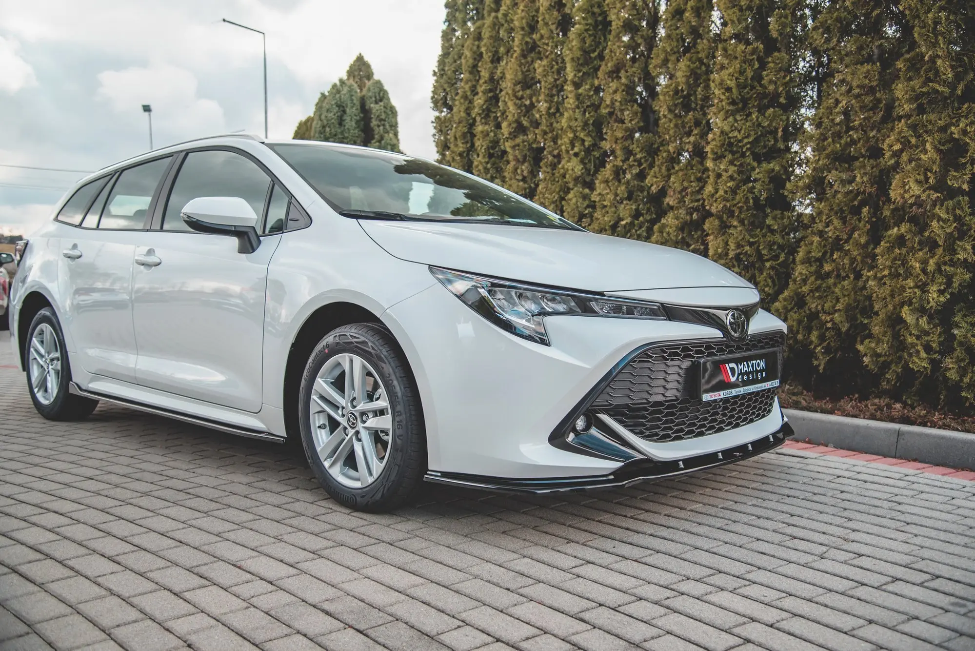 Sideskjørt Toyota Corolla XII Touring Sports 2019 -> – bilde 5