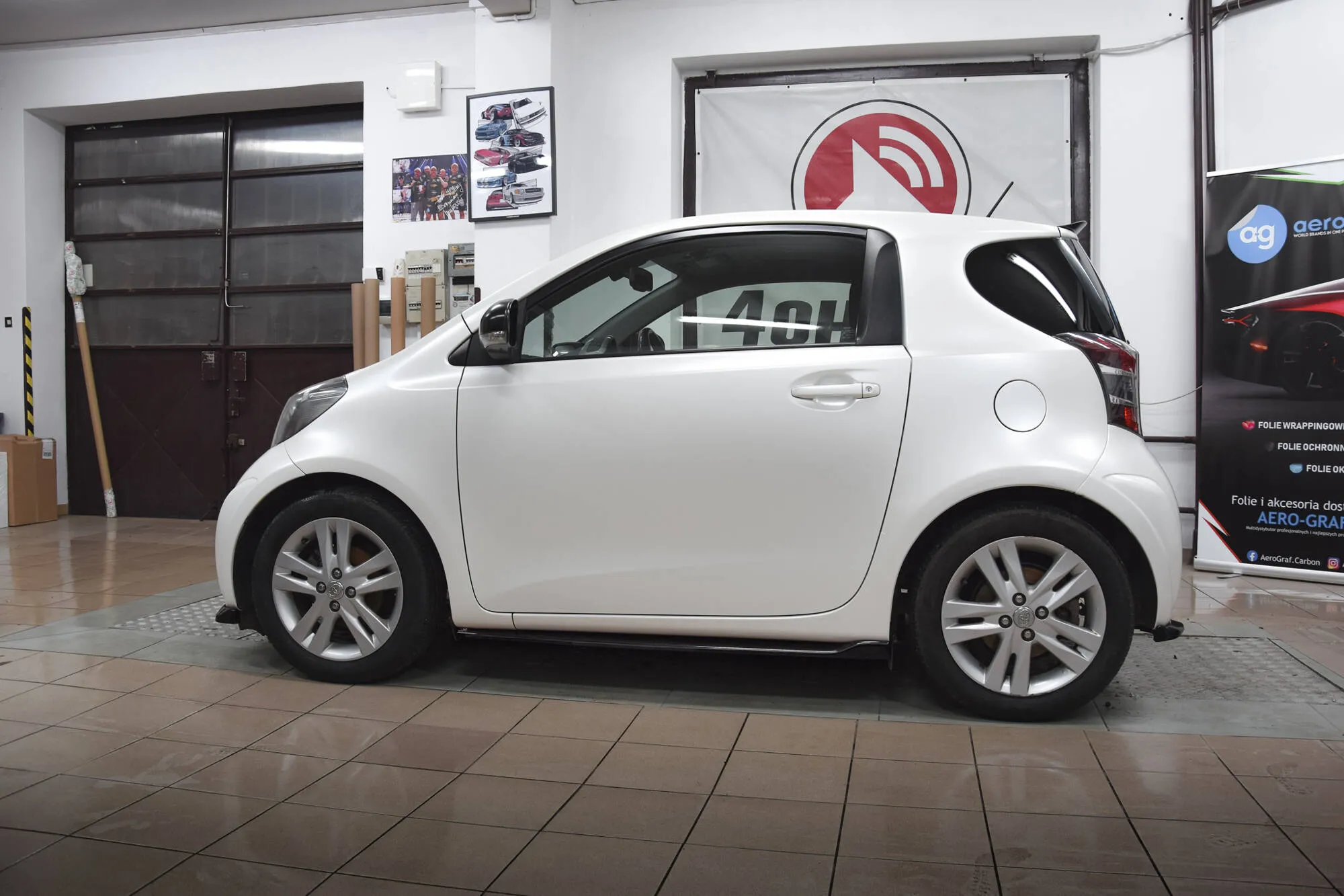 Sideskjørt Toyota IQ 2008 - 2015 | Glossy Black Edition