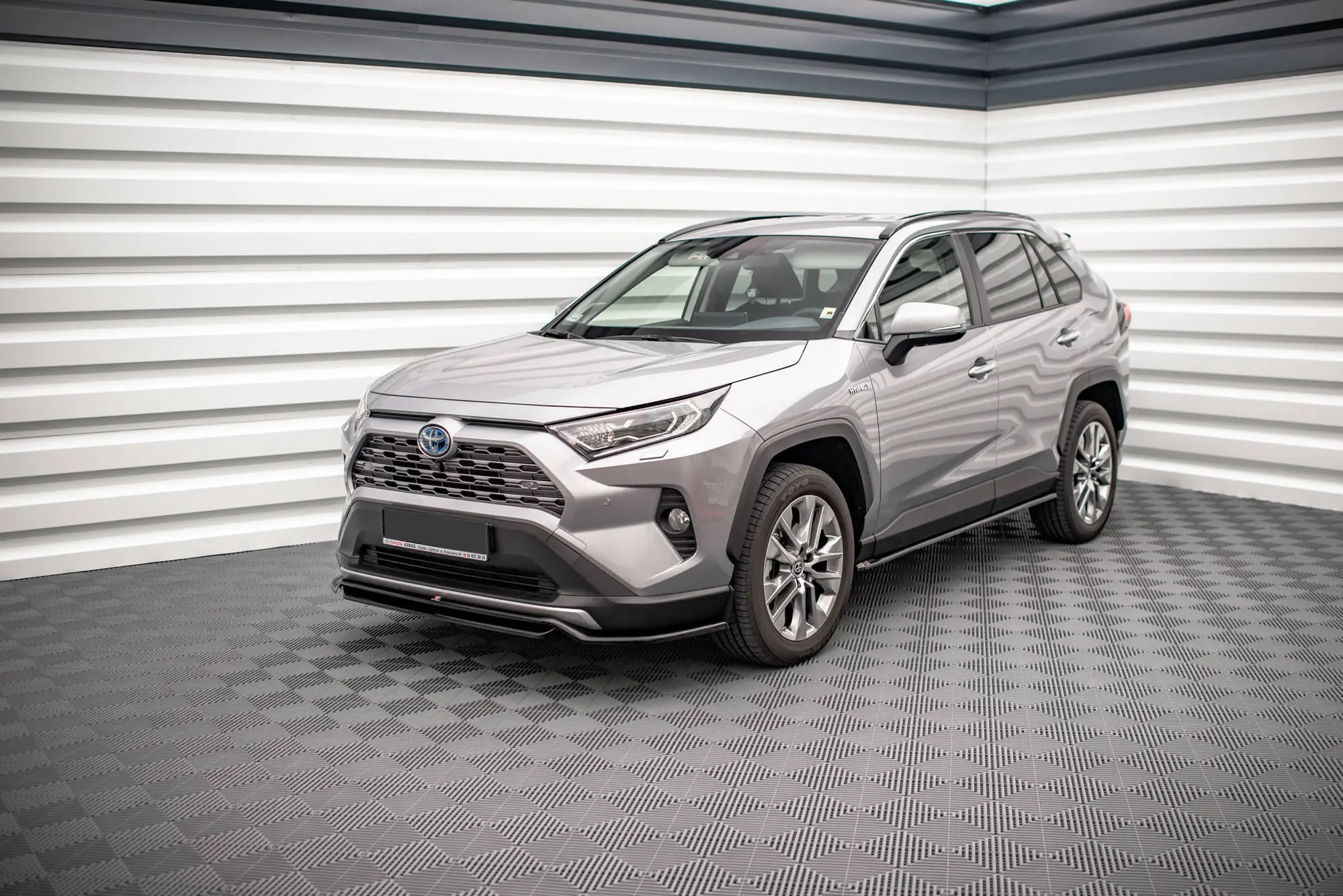 Sideskjørt Toyota RAV4 V 2019 -> / Toyota RAV4 Plug-in Hybrid 2020 -> – bilde 3