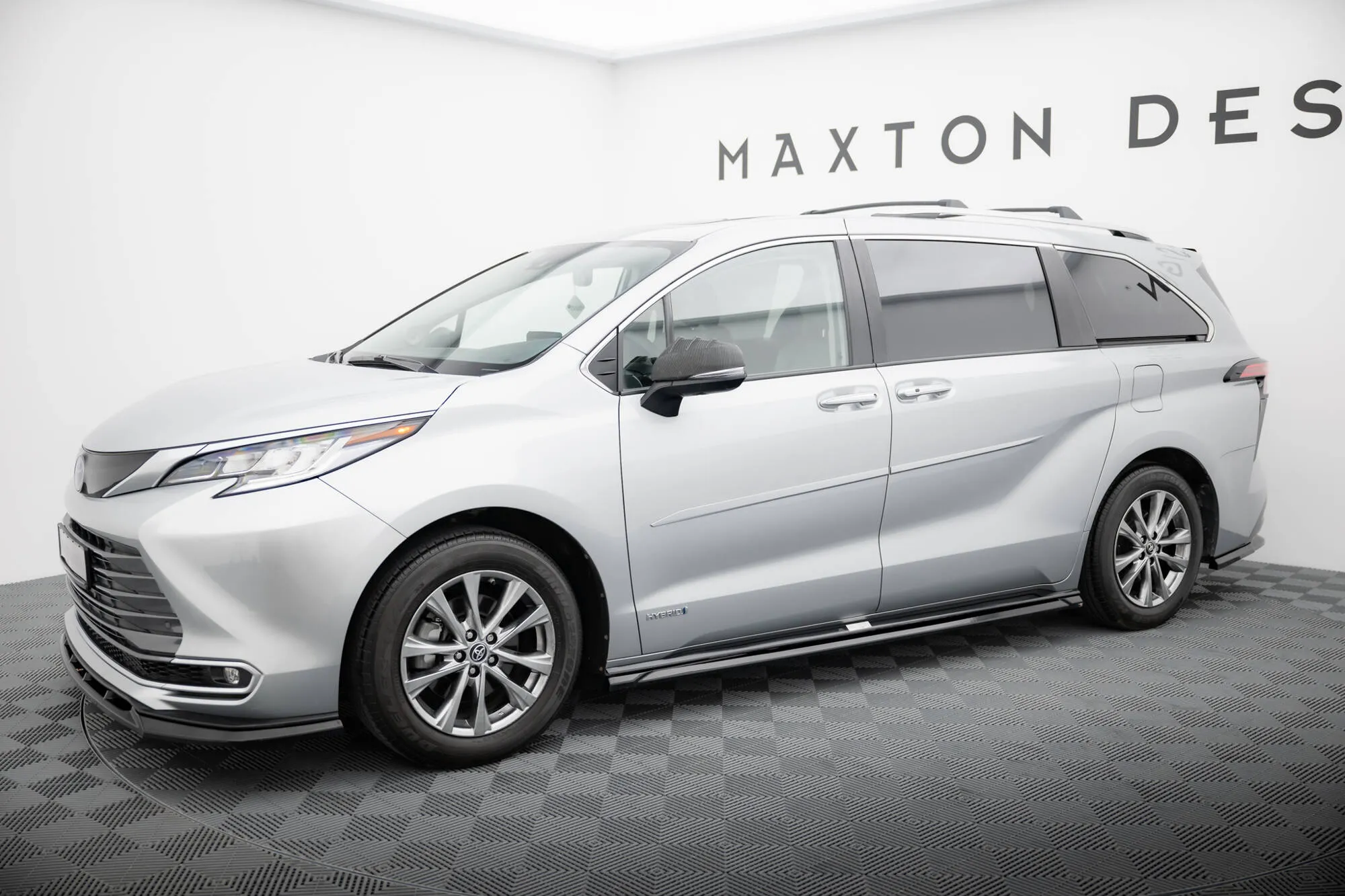 Sideskjørt Toyota Sienna IV 2020 -> | Glossy Black Edition – bilde 2