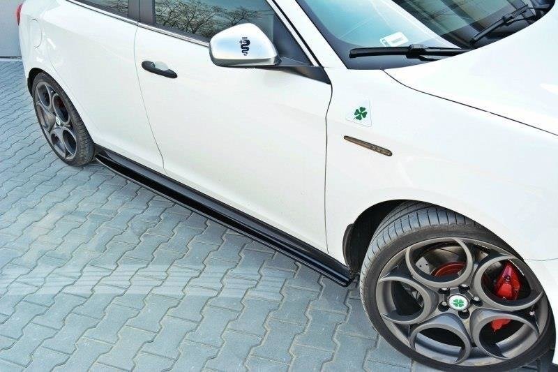 SIDESKJØRT V.1 Alfa Romeo Giulietta 2010 - 2020 – bilde 2