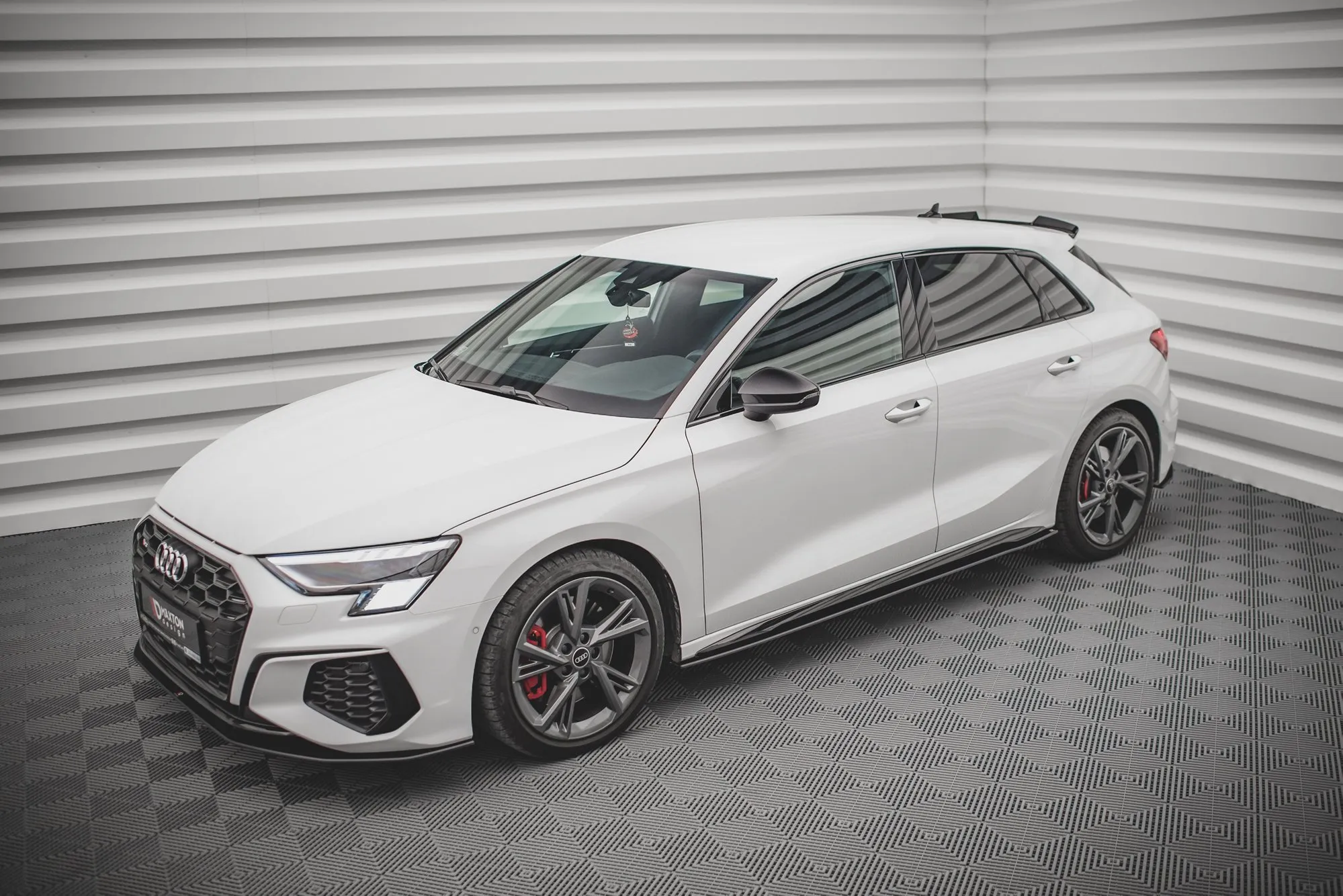 Sideskjørt V.1 Audi A3/S3 8Y 2020 -> | Street Pro Black Edition – bilde 5
