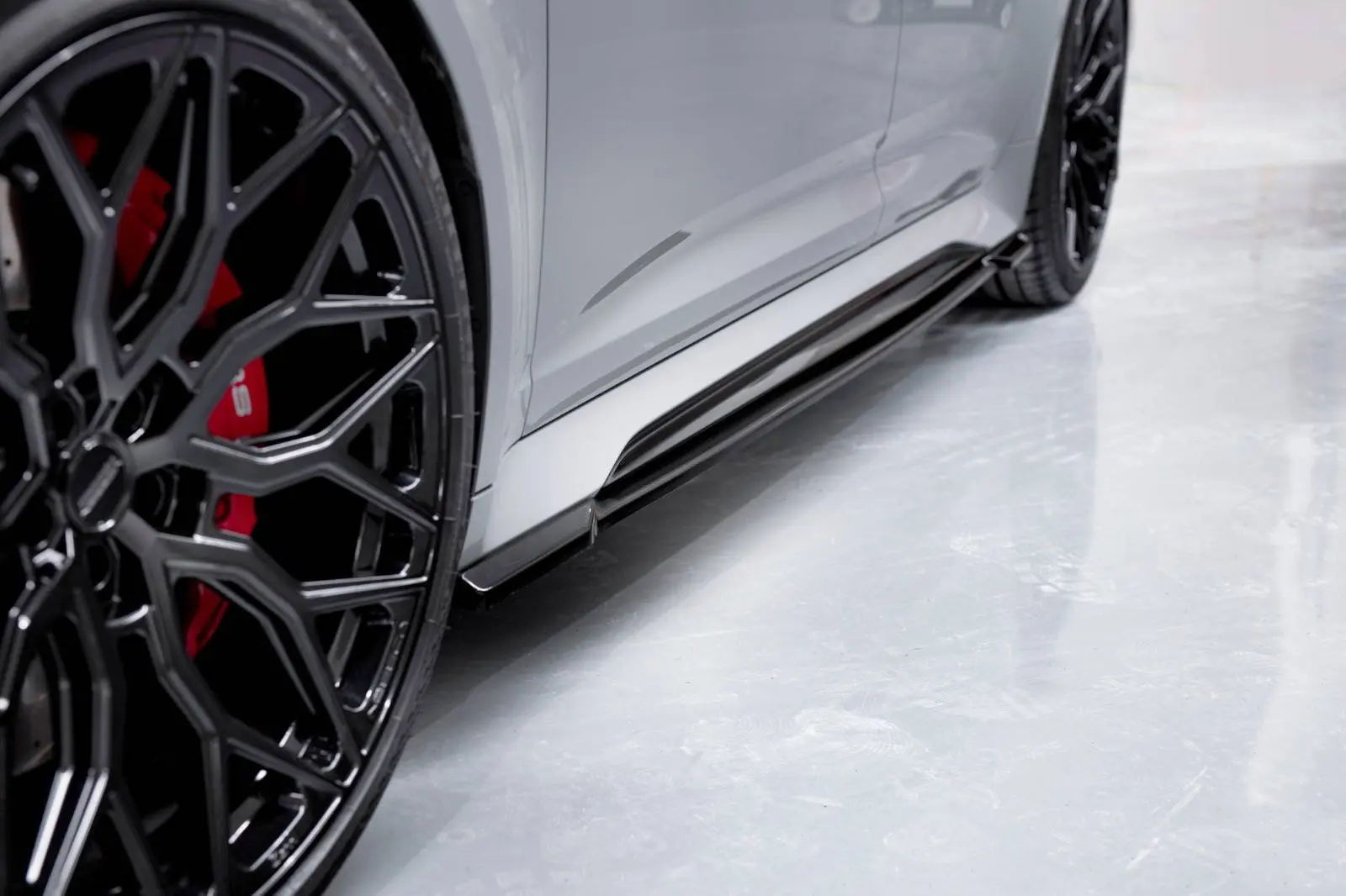 SIDESKJØRT V.1 AUDI RS6 C8 2019-> / AUDI RS7 C8 2019-> – bilde 2