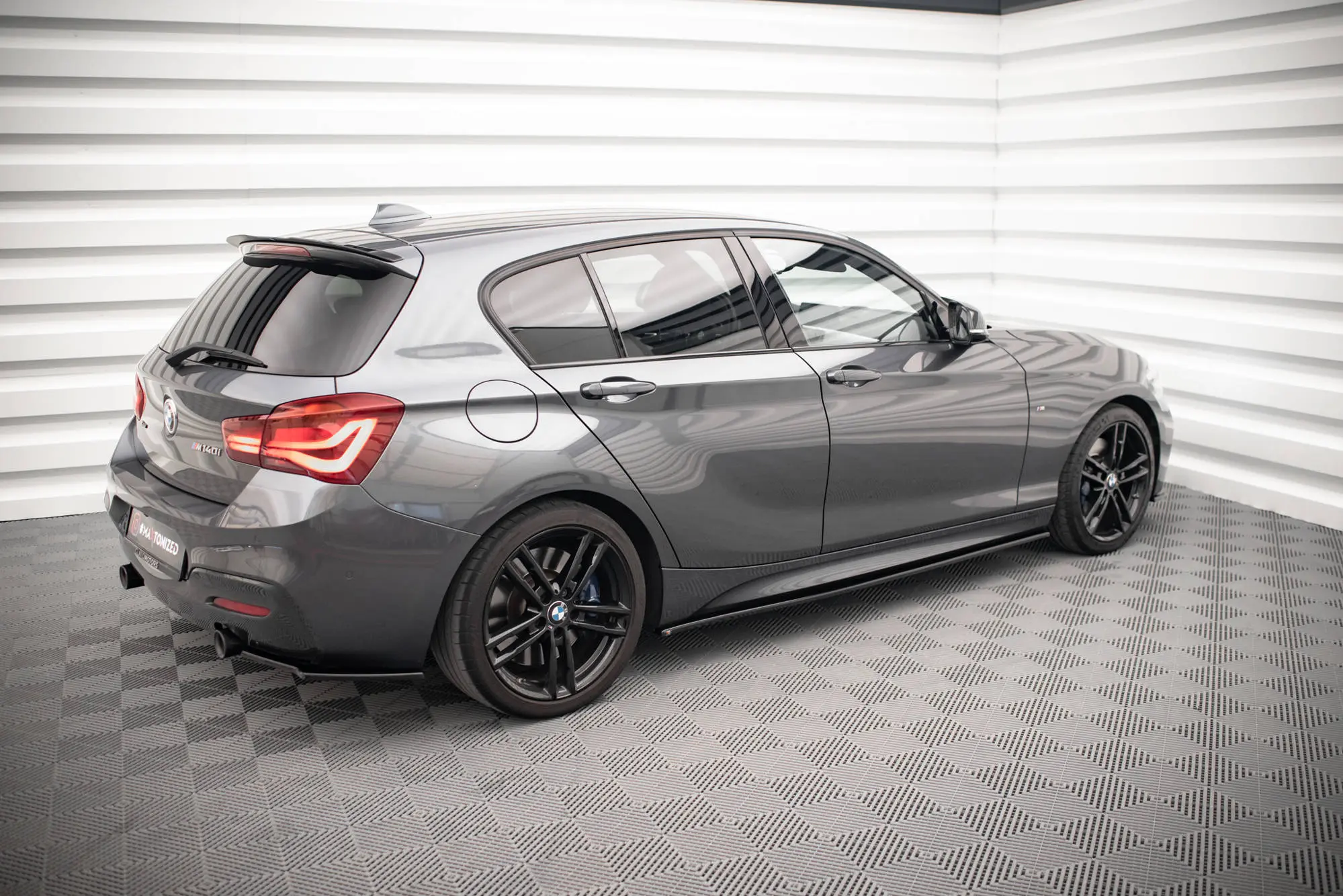 SIDESKJØRT V.1 BMW 1 (F20) 2011 - 2019 – bilde 4