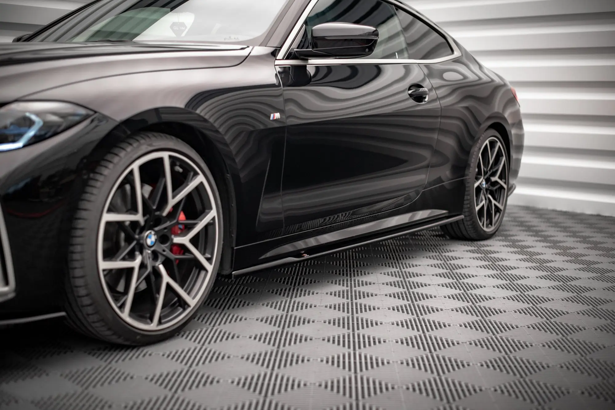 SIDESKJØRT V.1 BMW 4 (G22) M-PACK 2020->