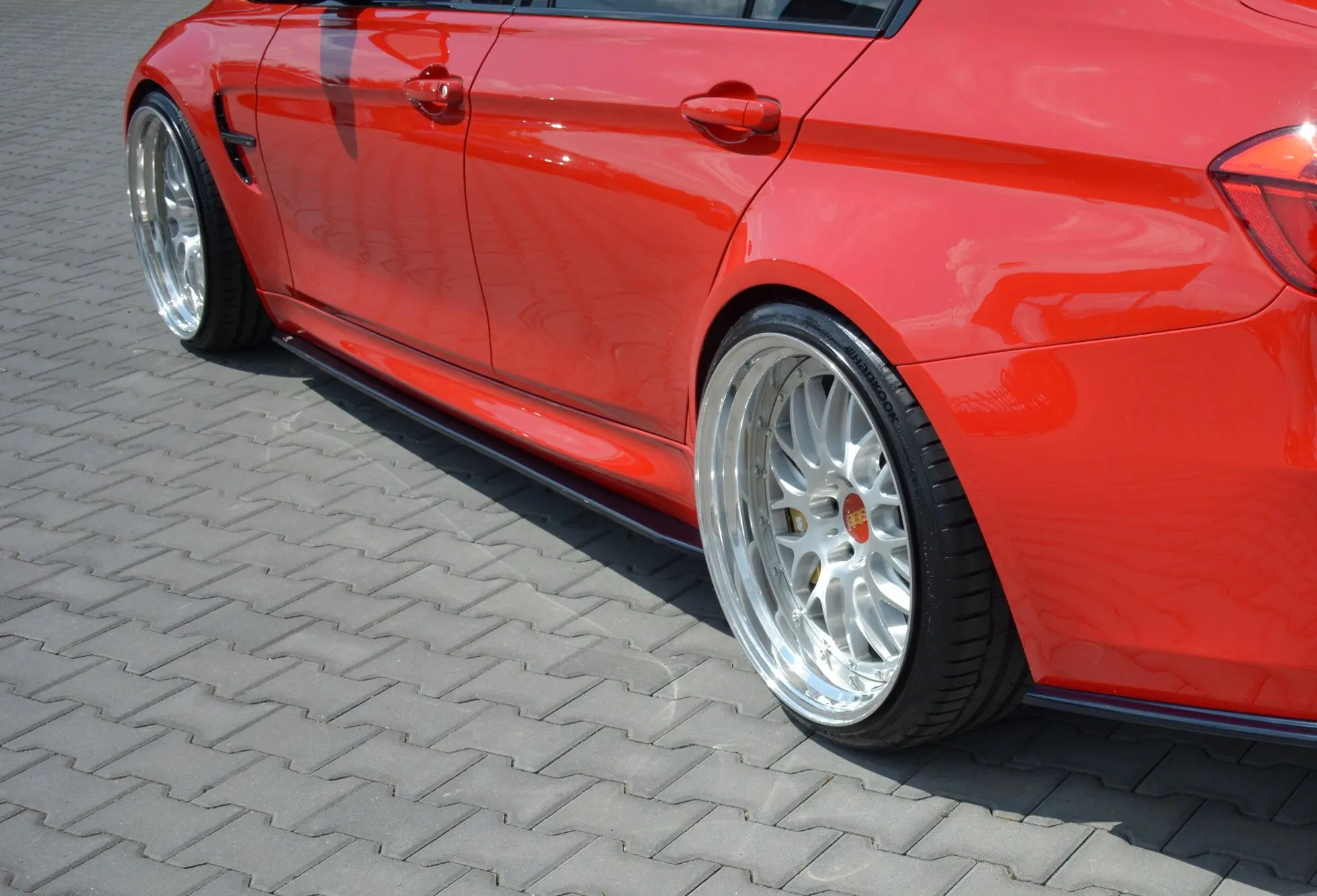 SIDESKJØRT V.1 BMW M3 (F80) 2014-2018