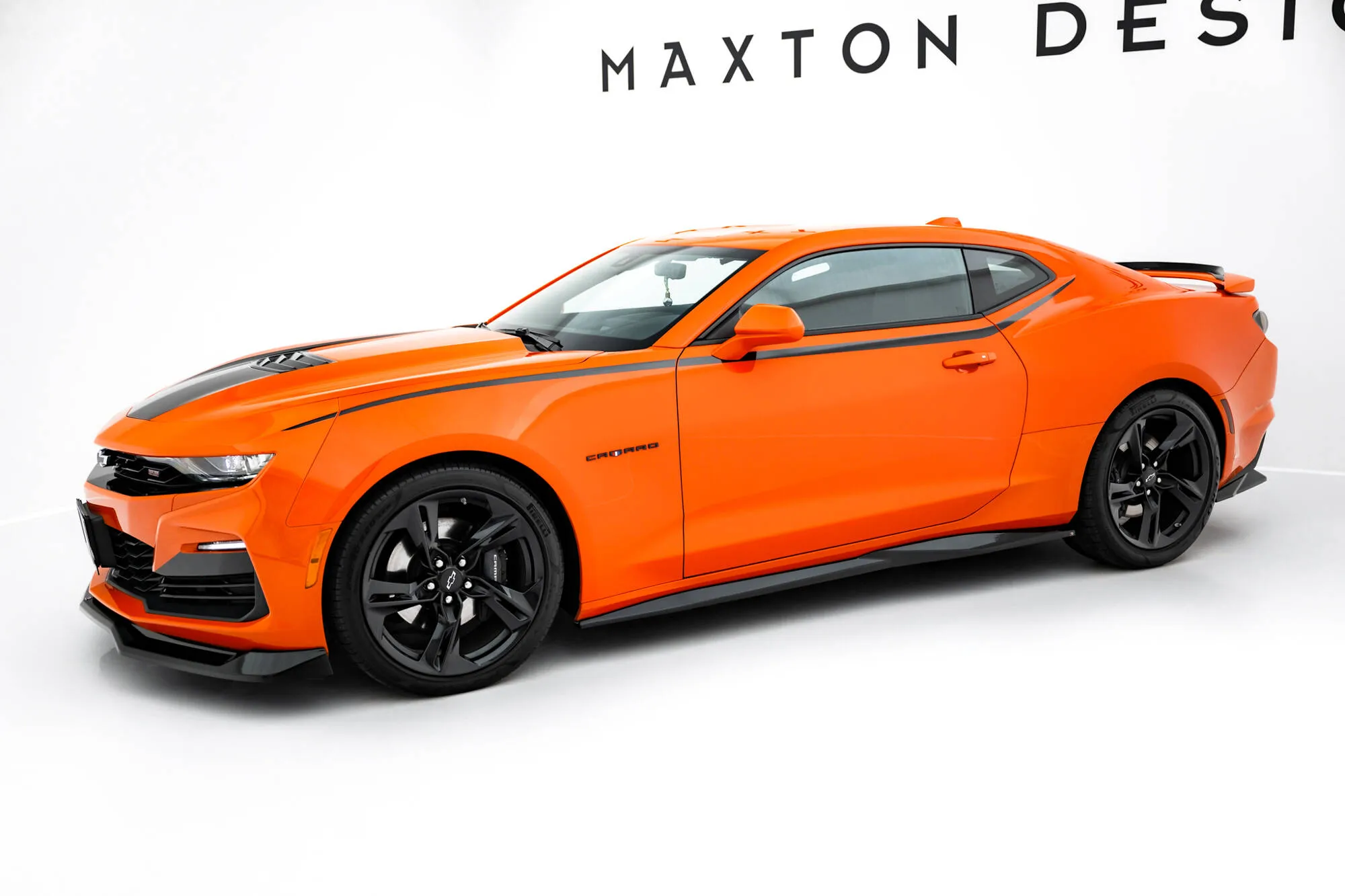Sideskjørt V.1 Chevrolet Camaro SS VI Facelift 2019 - 2023 | Glossy Black Edition – bilde 2