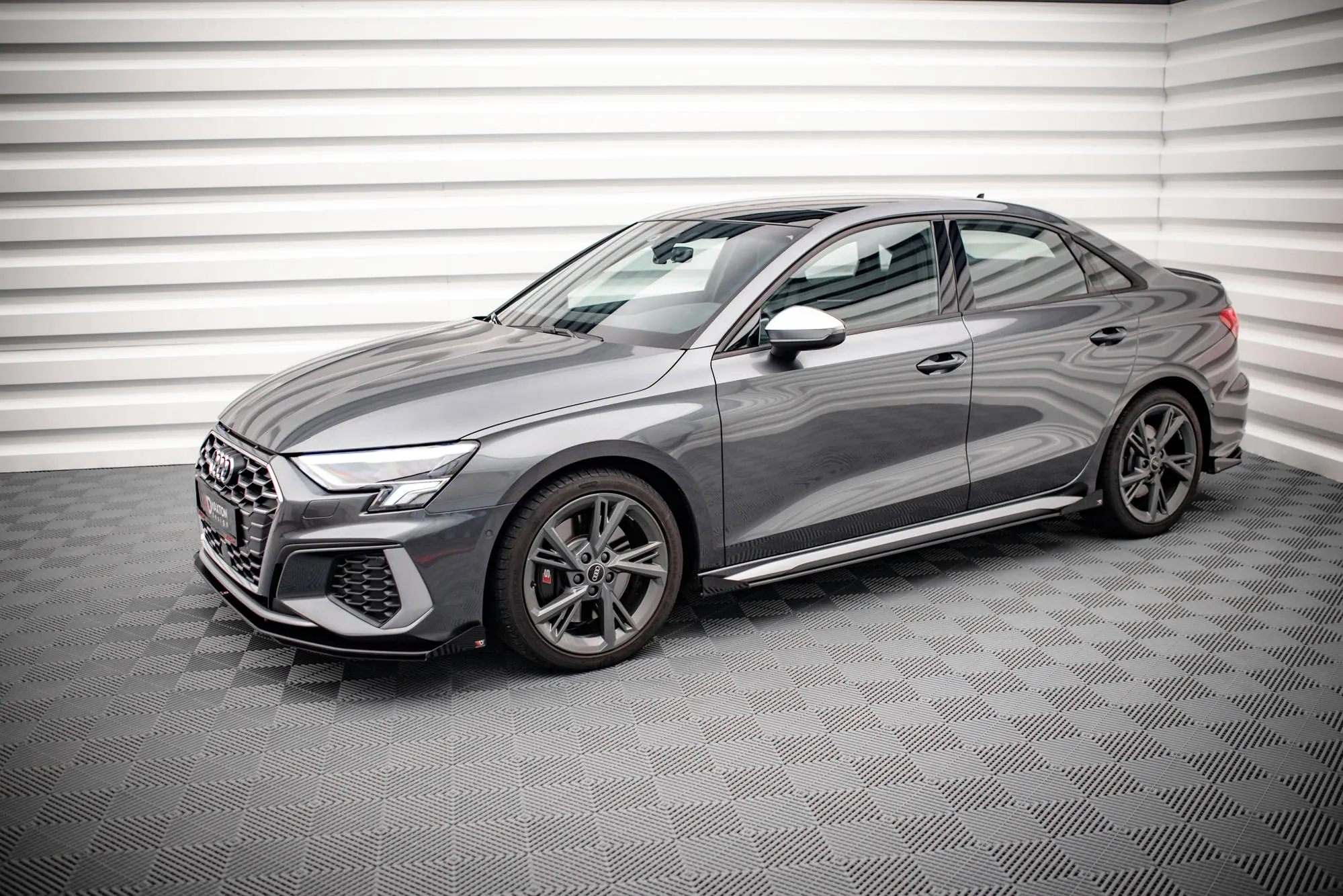 Sideskjørt V.1 + Flopper Audi A3/S3 8Y 2020 -> | Street Pro Black Edition – bilde 5