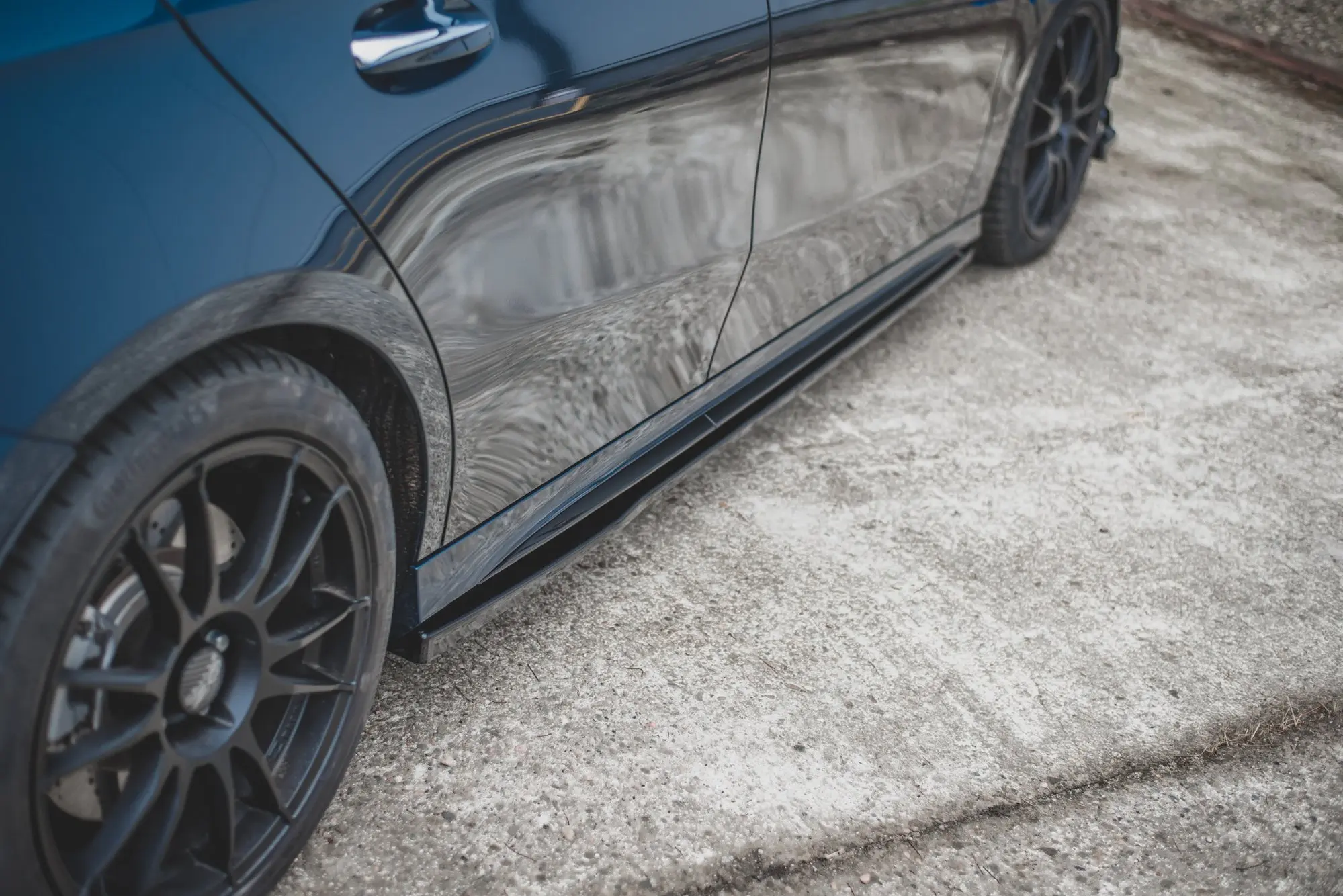 SIDESKJØRT V.1 MERCEDES-BENZ A35 AMG / A AMG-LINE (W177, V177) 2018->
