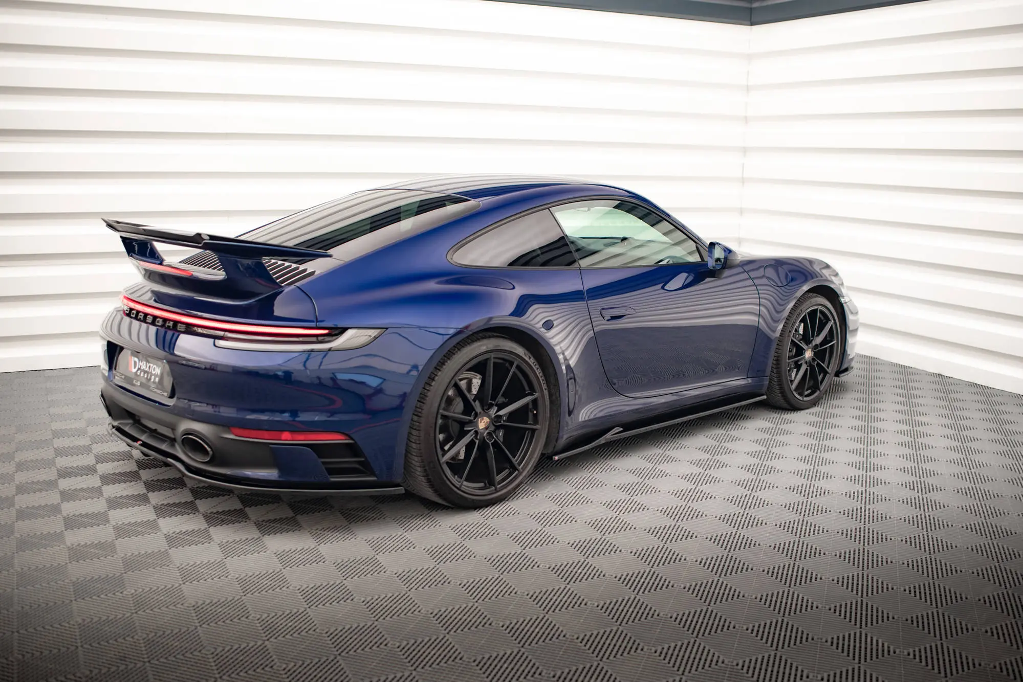 SIDESKJØRT V.1 PORSCHE 911 CARRERA AERO / CARRERA S AERO (992) 2019-> – bilde 4