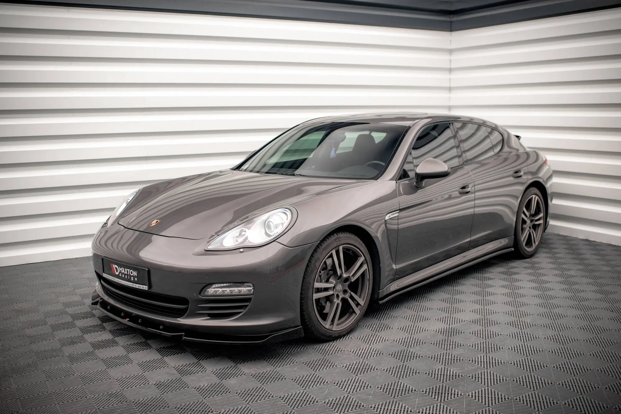 SIDESKJØRT V.1 PORSCHE PANAMERA I (970) 2009-2013 (PREFACELIFT) – bilde 4