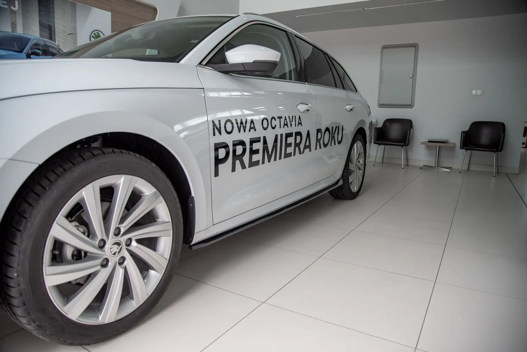 SIDESKJØRT V.1 Skoda Octavia IV 2019 -> – bilde 3