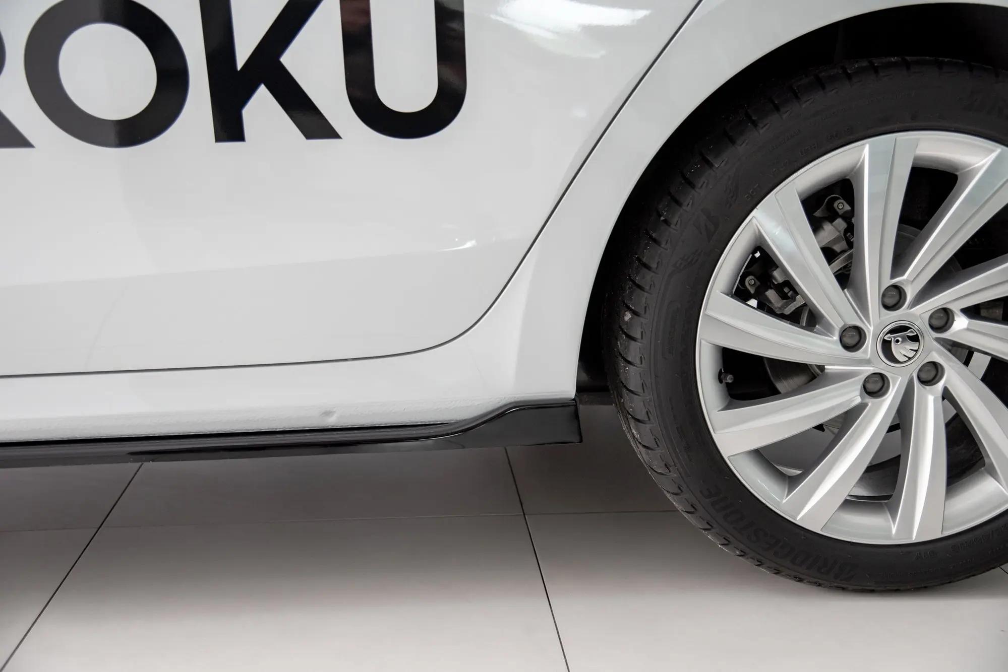SIDESKJØRT V.1 Skoda Octavia IV 2019 -> – bilde 6