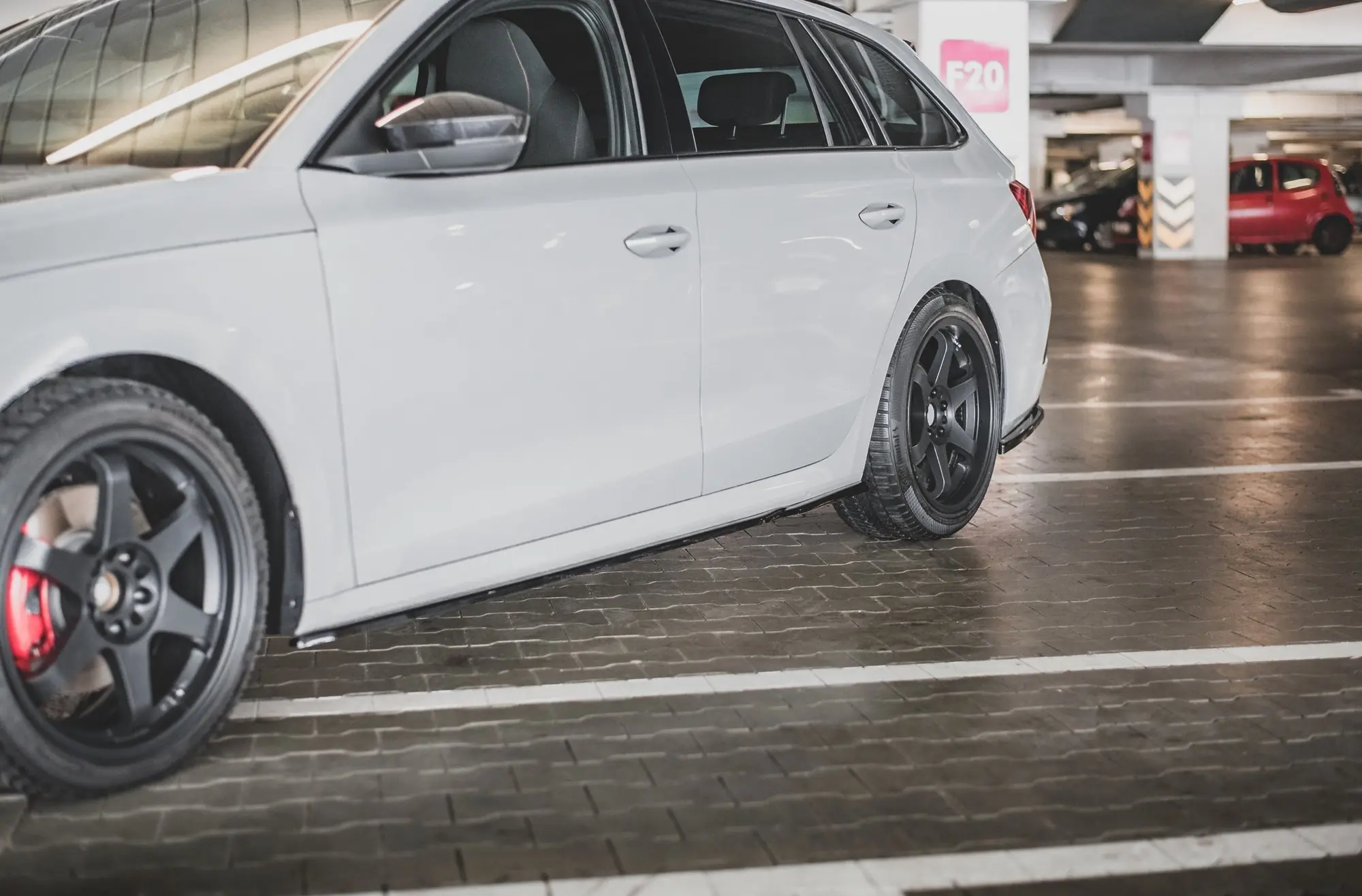 SIDESKJØRT V.1 SKODA OCTAVIA IV RS 2020-> – bilde 5