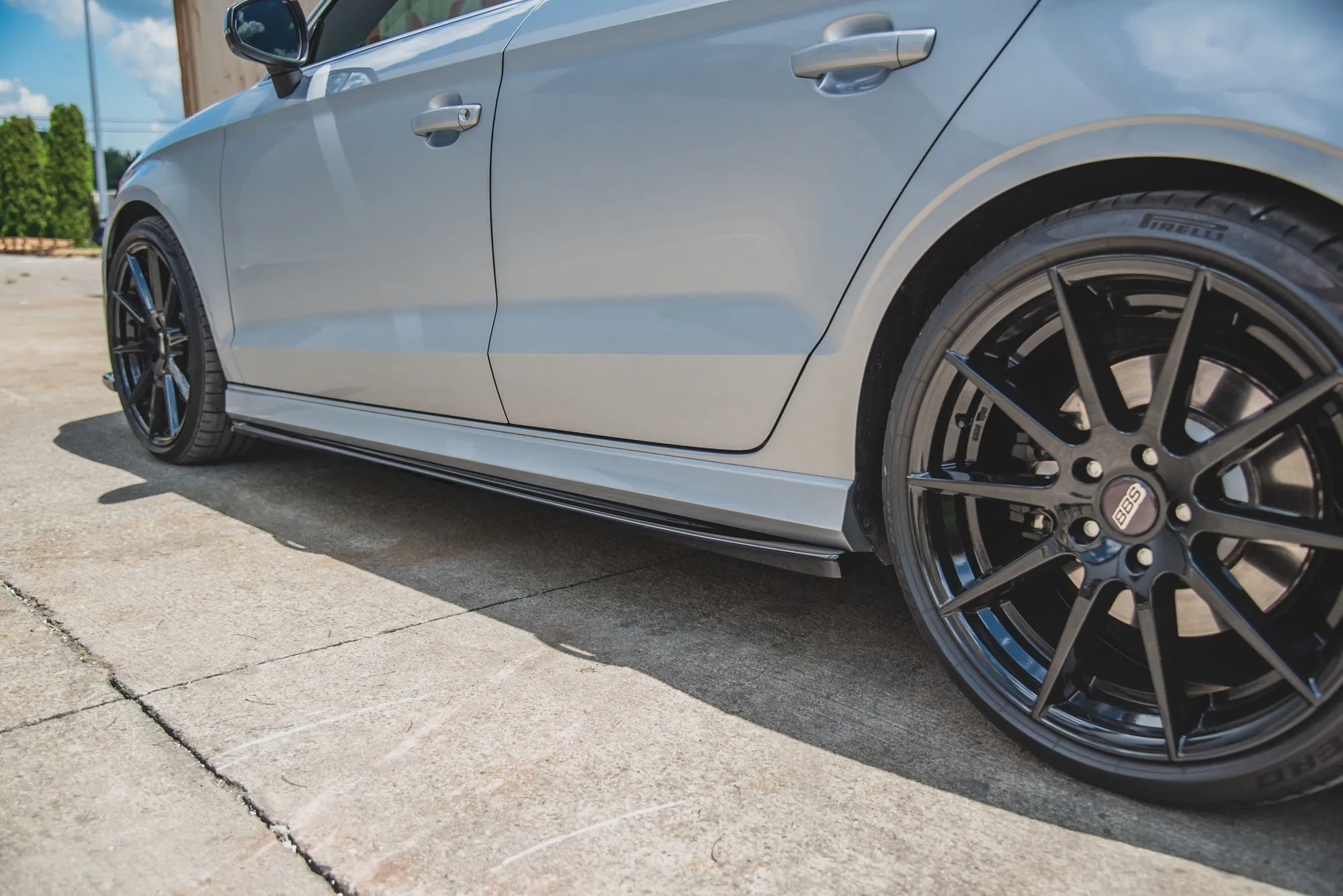 Sideskjørt V.2 Audi A3/S3 8V S-Line 2013 - 2020 | Glossy Black Edition – bilde 3