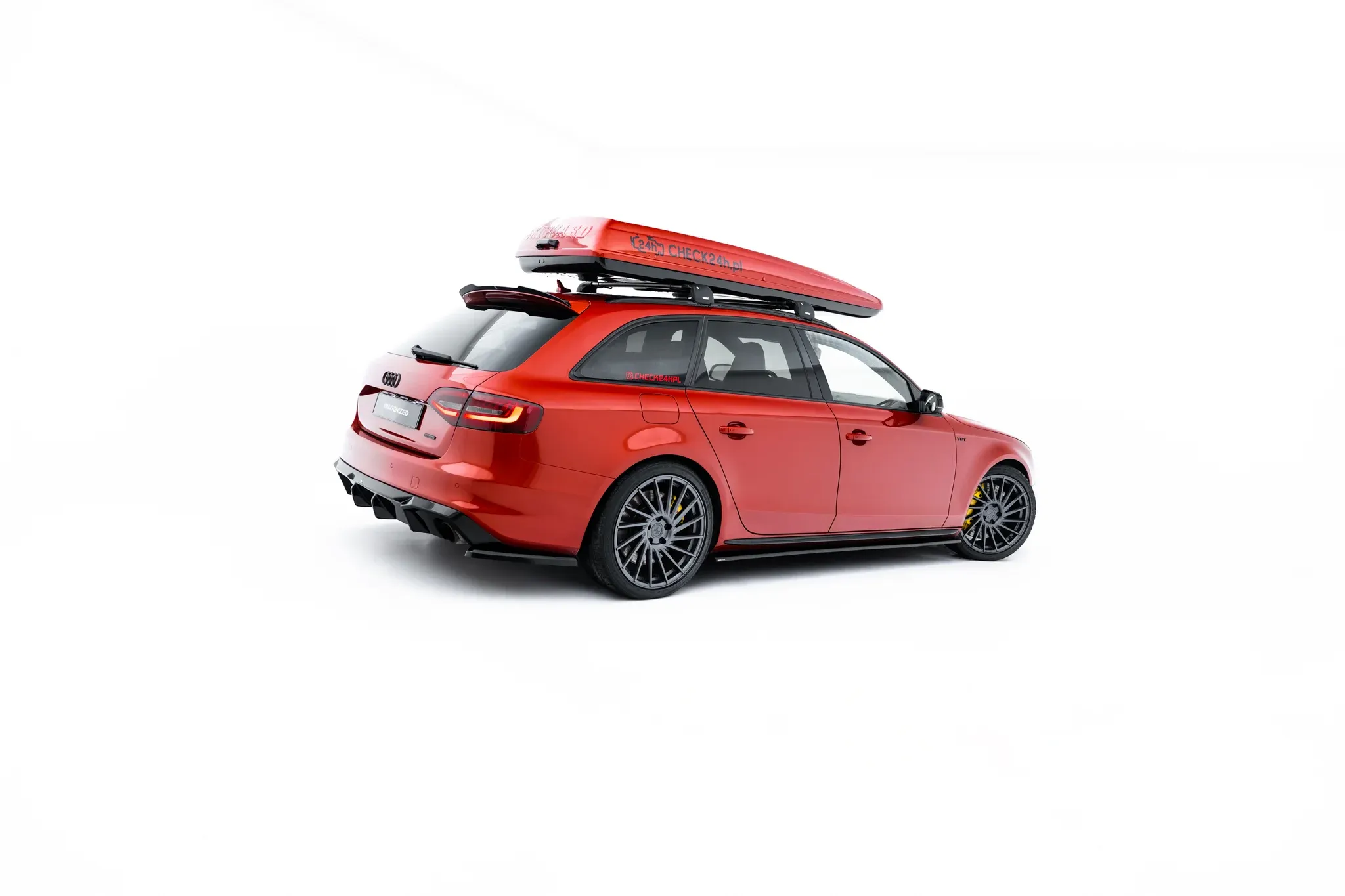 Sideskjørt V.2 Audi (A4/S4) B8 Facelift 2011 - 2015 | Glossy Black Edition