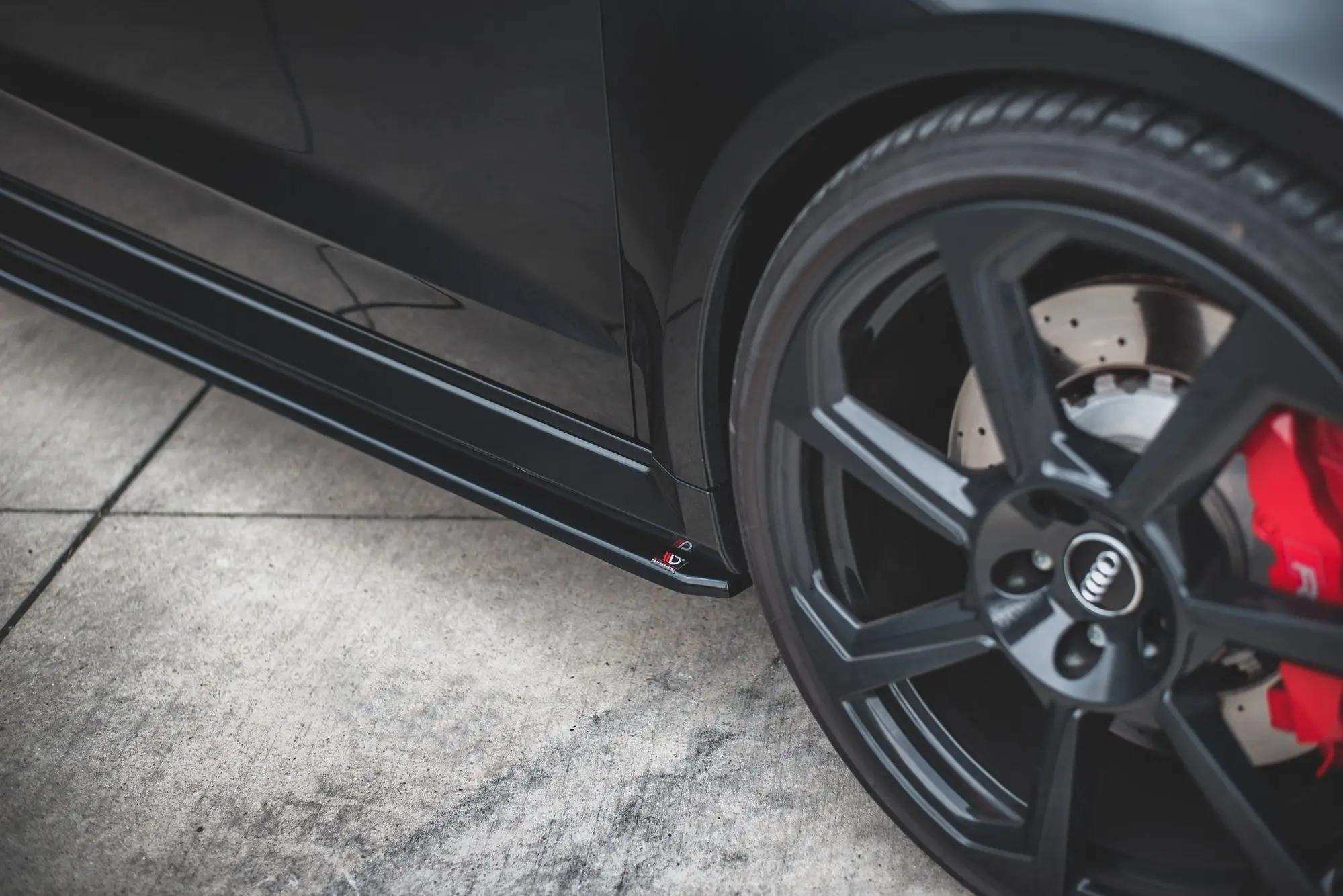 SIDESKJØRT V.2 AUDI RS3 8V Sportback 2017-2020