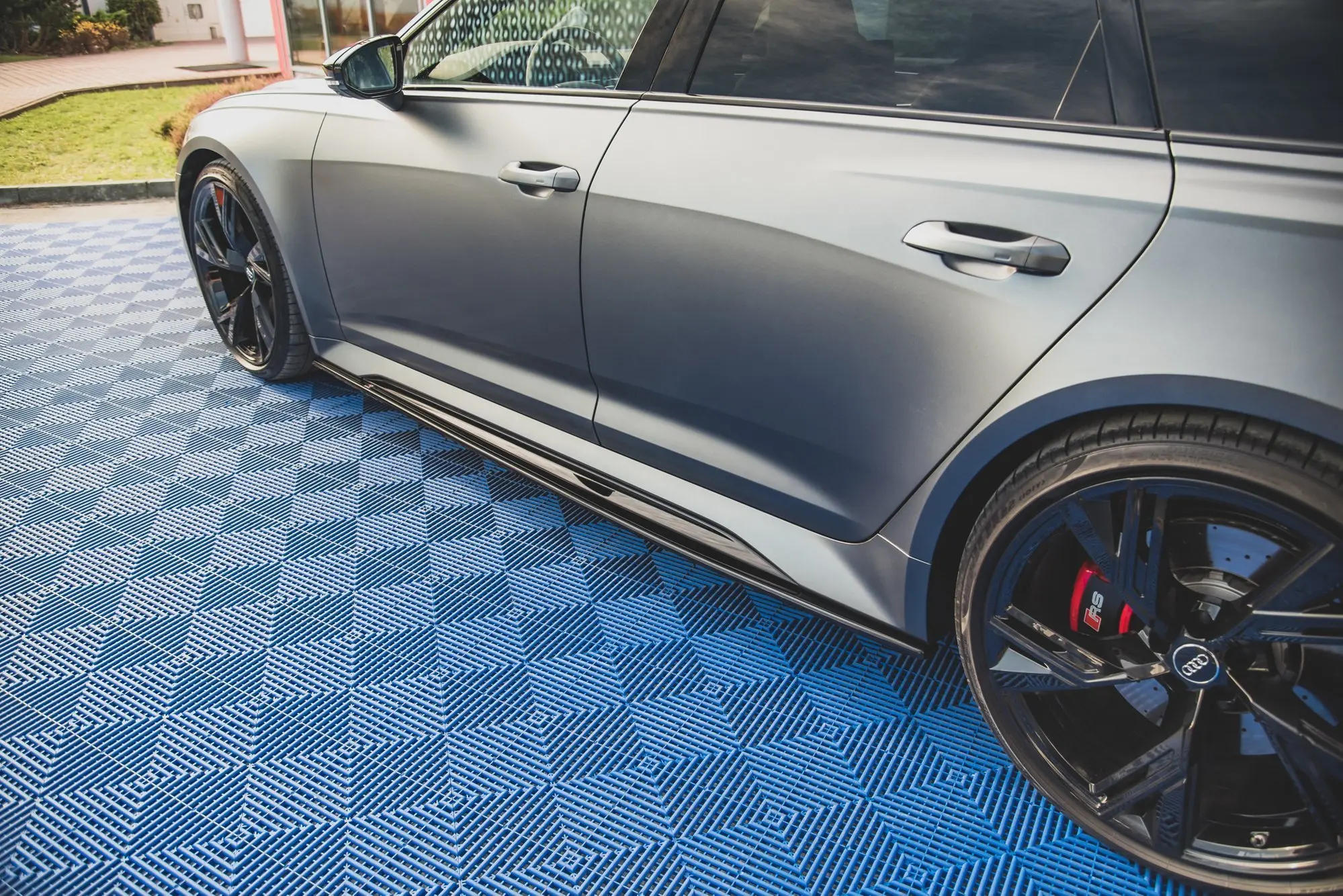 SIDESKJØRT V.2 AUDI RS6 C8 2019-> / Audi RS7 C8 2019-> – bilde 3