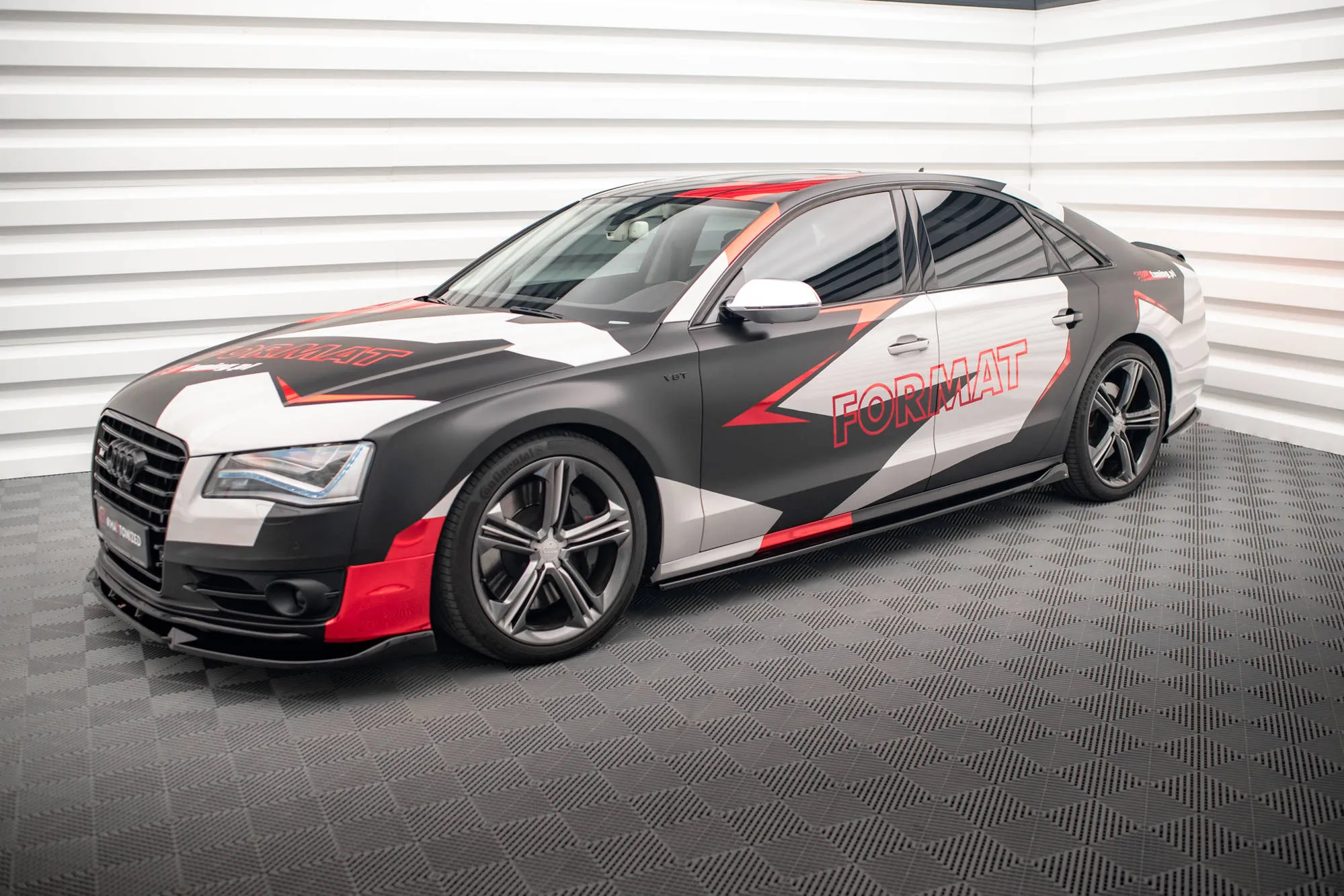 Sideskjørt V.2 Audi S8 (D4) 2012-2015 | Glossy Black Edition – bilde 2