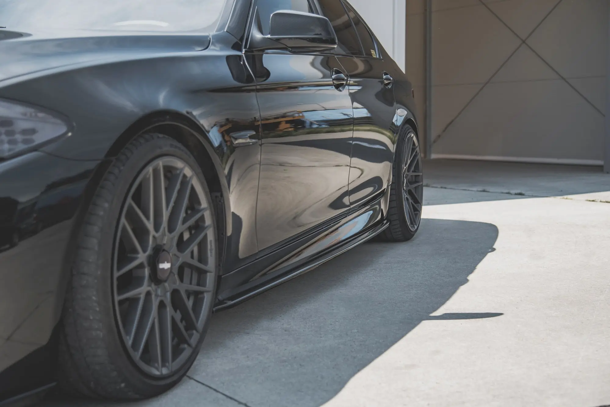 SIDESKJØRT V.2 BMW 5 (F10/F11) M-Pack 2010 - 2017 – bilde 3