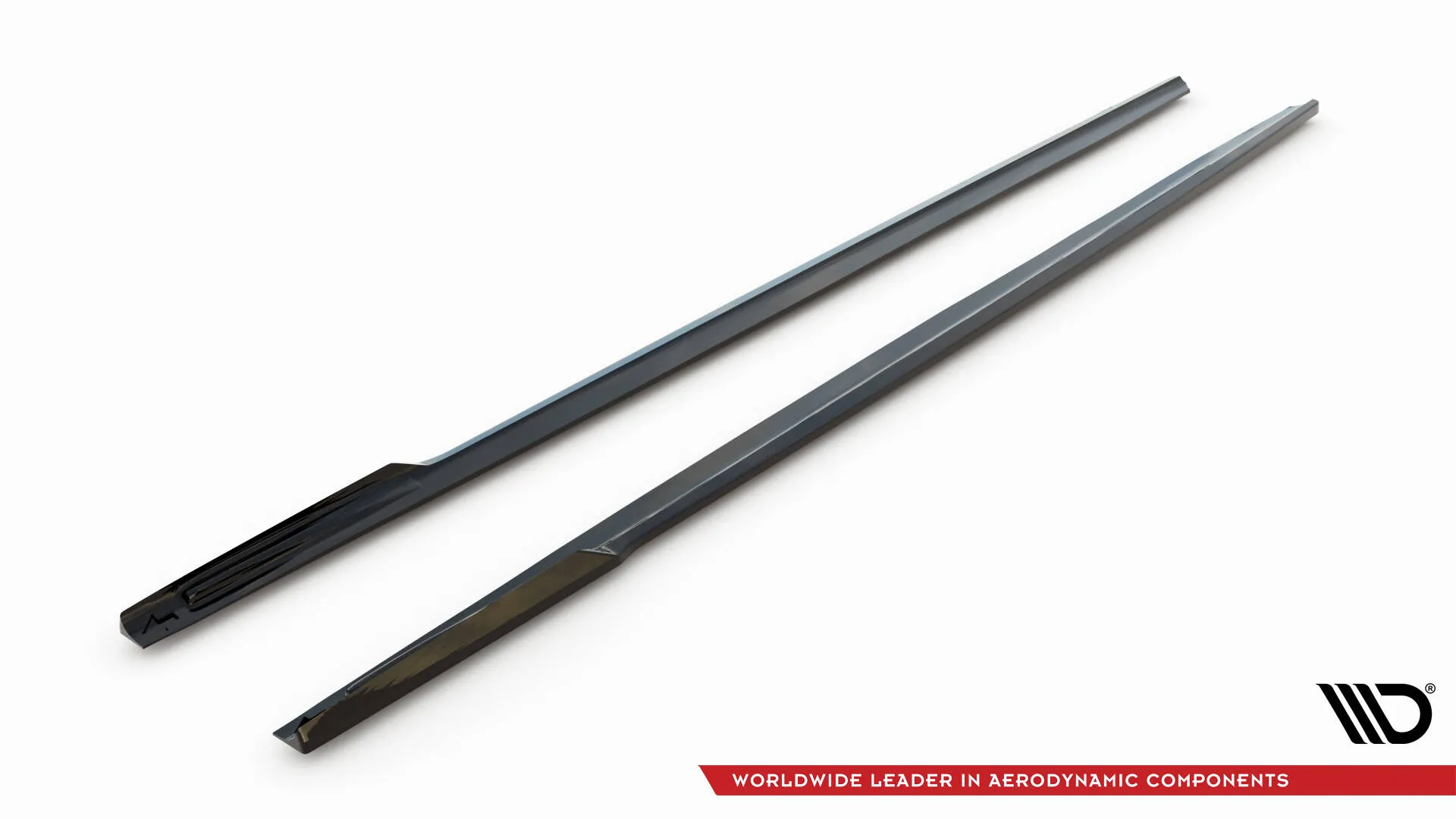 Sideskjørt V.2 BMW 7 Long (G12) M-pack 2015-2022 | Glossy Black Edition – bilde 5