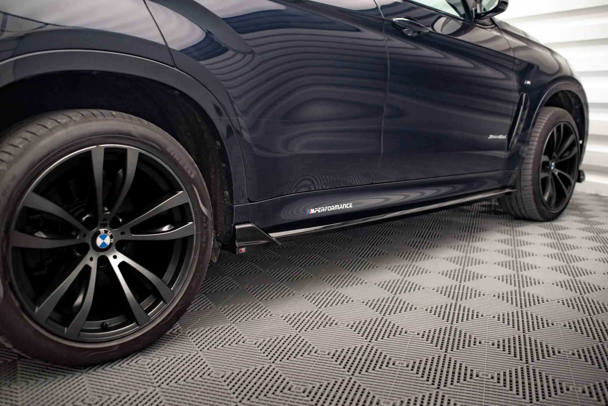 SIDESKJØRT V.2 BMW X6 (F16) M-Pack 2014 - 2019