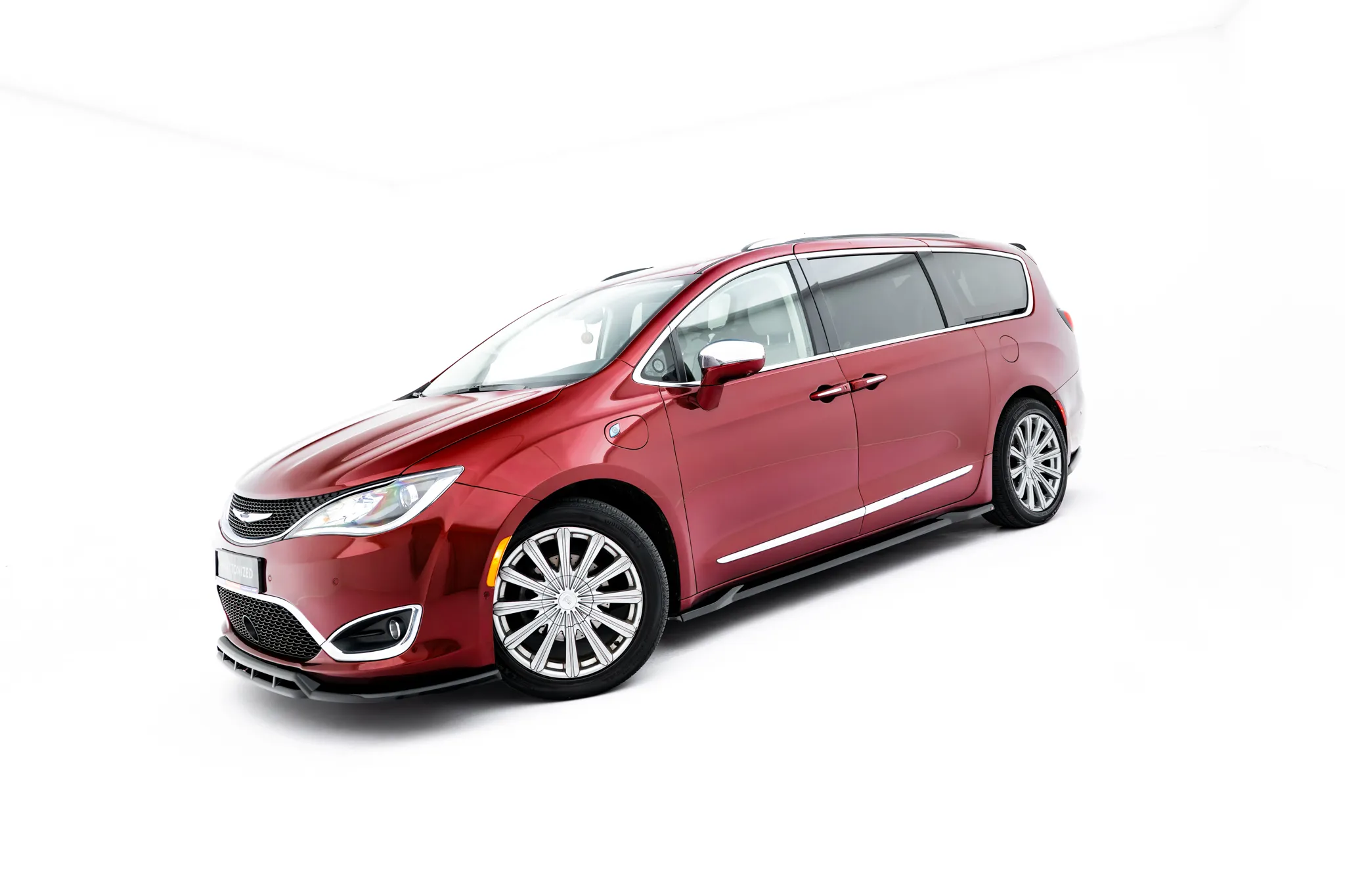 Sideskjørt V.2 Chrysler Pacifica II 2016-2020 | Glossy Black Edition – bilde 4