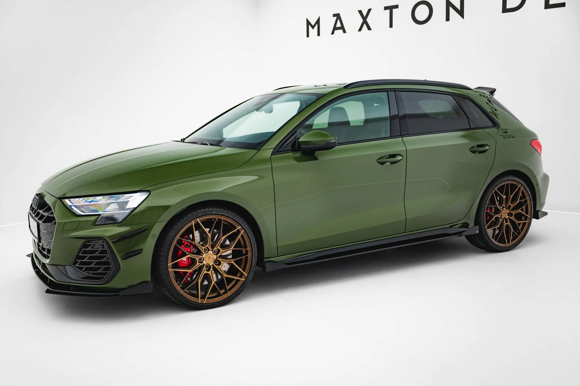Sideskjørt V.2 + Flopper Audi (A3 S-Line/S3) 8Y Facelift 2024 -> | Street Pro Black Edition – bilde 2