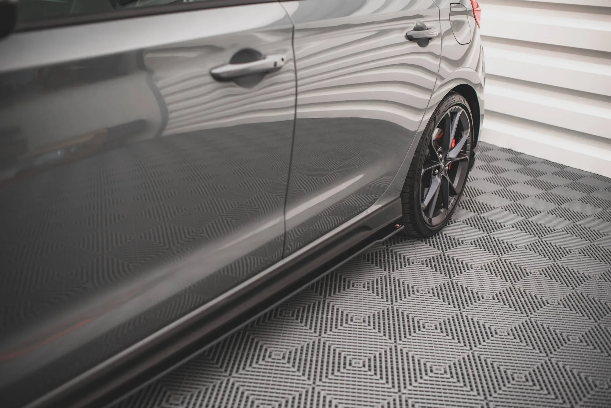 Sideskjørt V.2 Hyundai I30 N III Facelift 2020 -> | Street Pro Black Edition – bilde 6