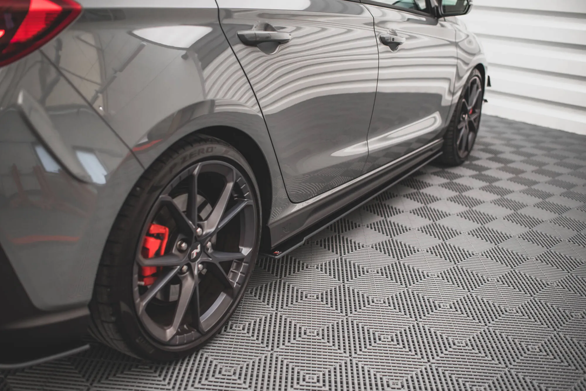 Sideskjørt V.2 Hyundai I30 N III Facelift 2020 -> | Street Pro Black Edition – bilde 8