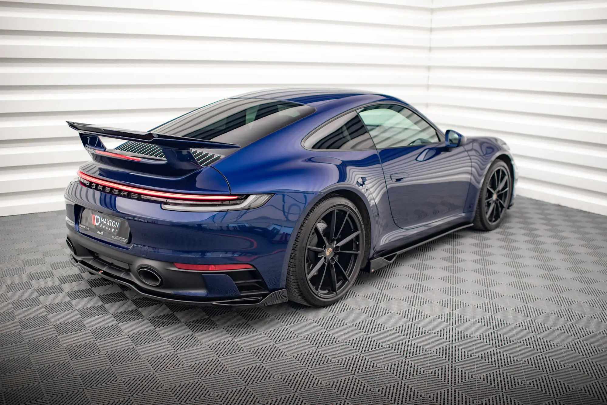 SIDESKJØRT V.2 PORSCHE 911 Carrera Aero / Carrera S Aero (992) 2019-> – bilde 3