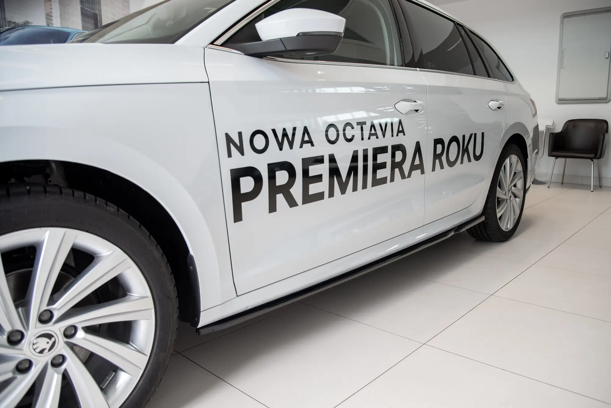 SIDESKJØRT V.2 Skoda Octavia IV 2019 -> – bilde 5