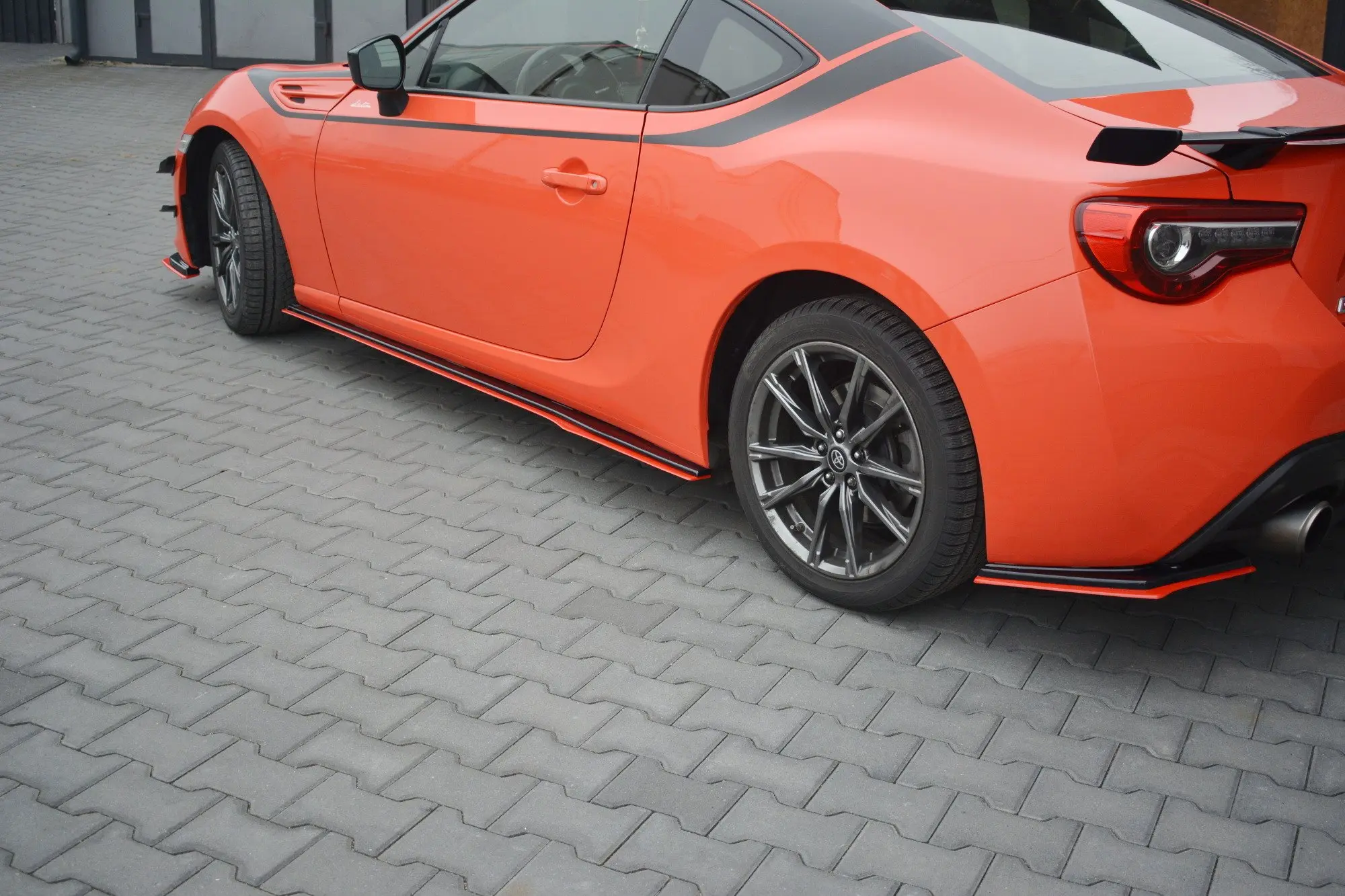 SIDESKJØRT V.2 SUBARU BRZ 2017-2021 / Toyota GT86 2017-2021 – bilde 4