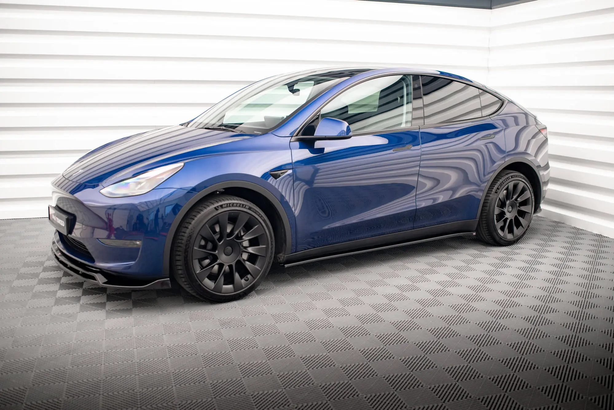 Sideskjørt V.2 Tesla Model Y 2020 - 2025 Image 3