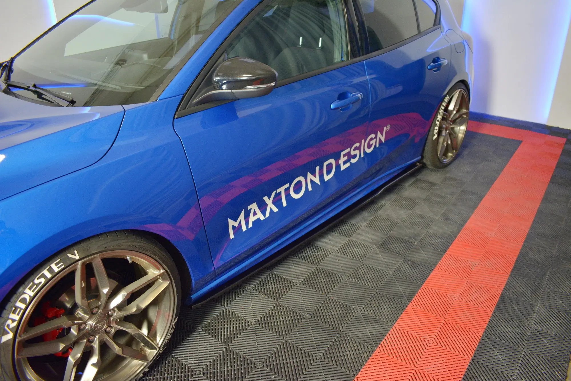 SIDESKJØRT V.3 FORD FOCUS IV ST 2019-> / FOCUS ST-LINE 2018-> – bilde 4