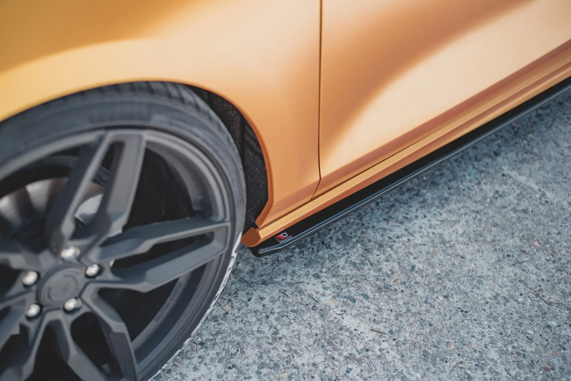 SIDESKJØRT V.4 FORD FOCUS IV ST 2019-> / FOCUS ST-LINE 2018-> – bilde 4