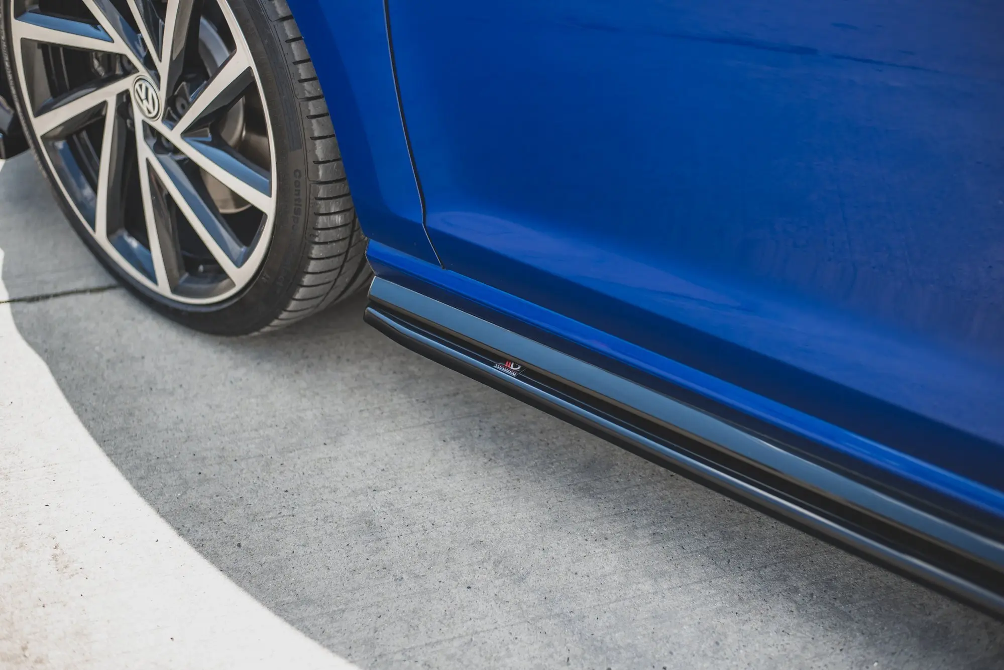 SIDESKJØRT V.4 VW GOLF MK7 R / R-Line 2017-2020 – bilde 6