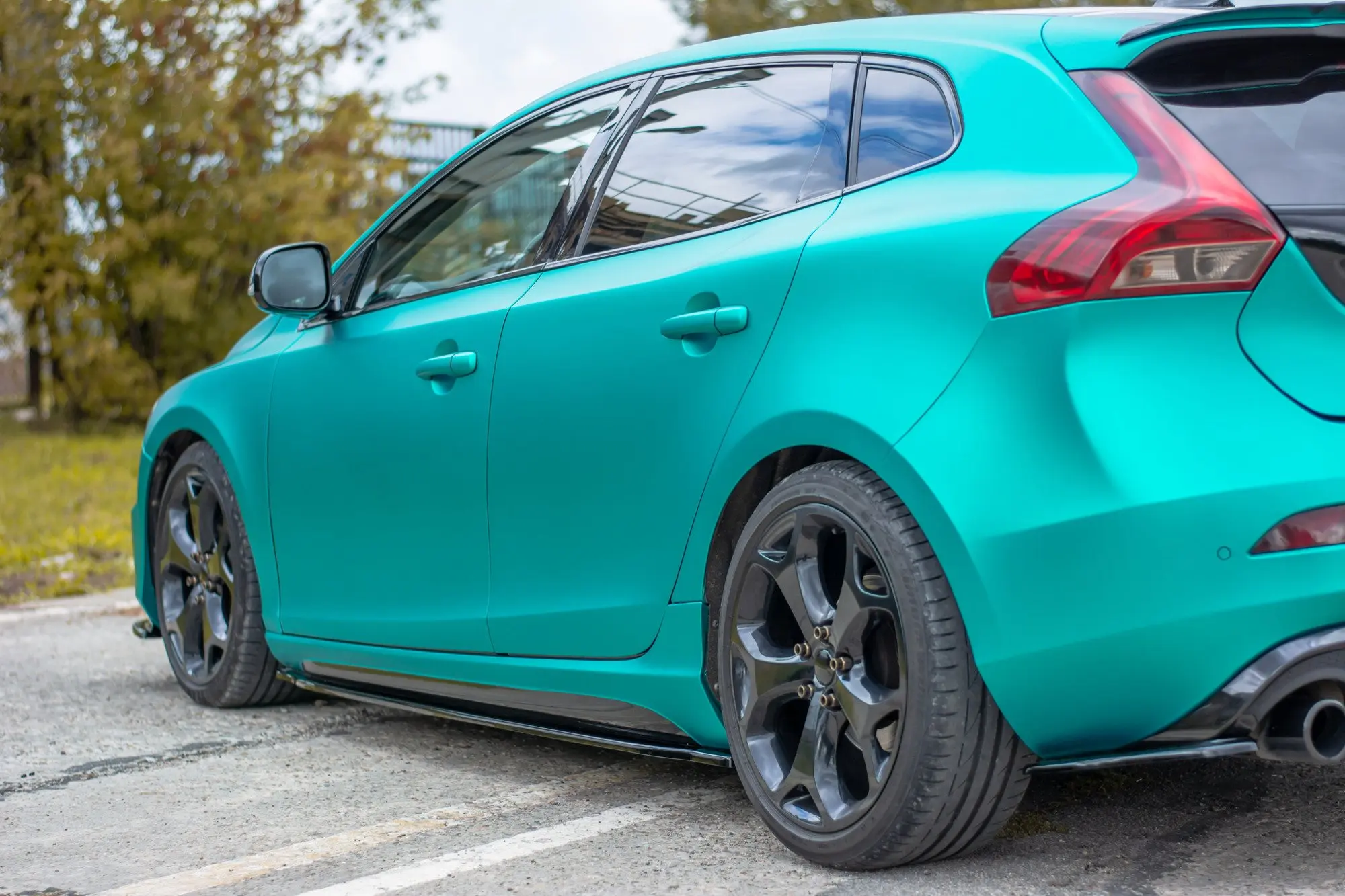 SIDESKJØRT VOLVO V40 R-design mk2 2012-2019 – bilde 4