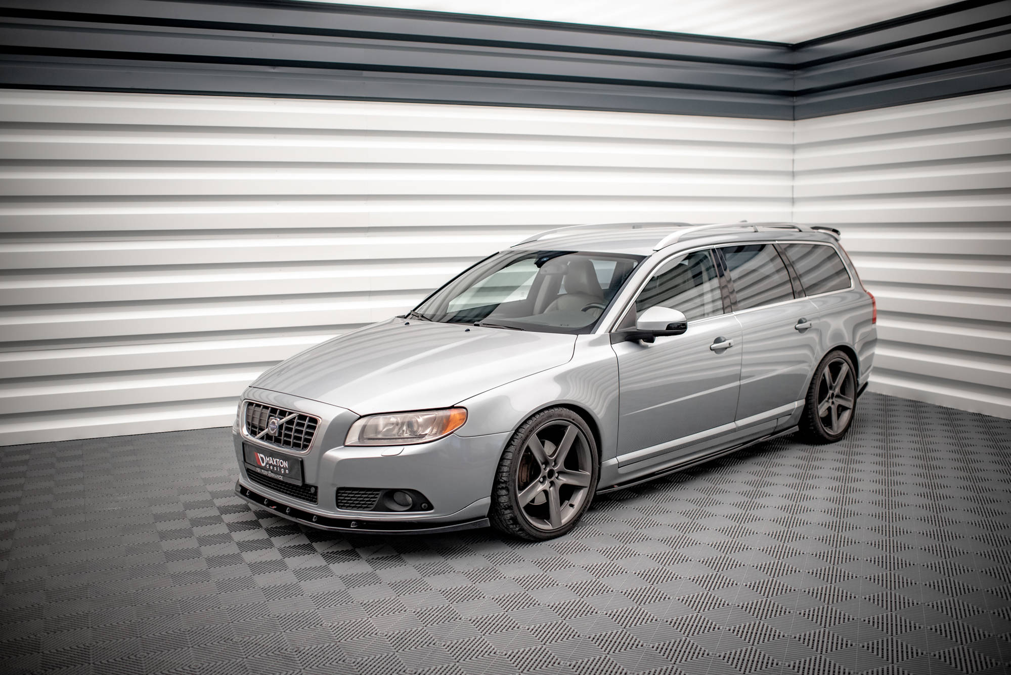 SIDESKJØRT Volvo V70 III 2007 - 2013 – bilde 4