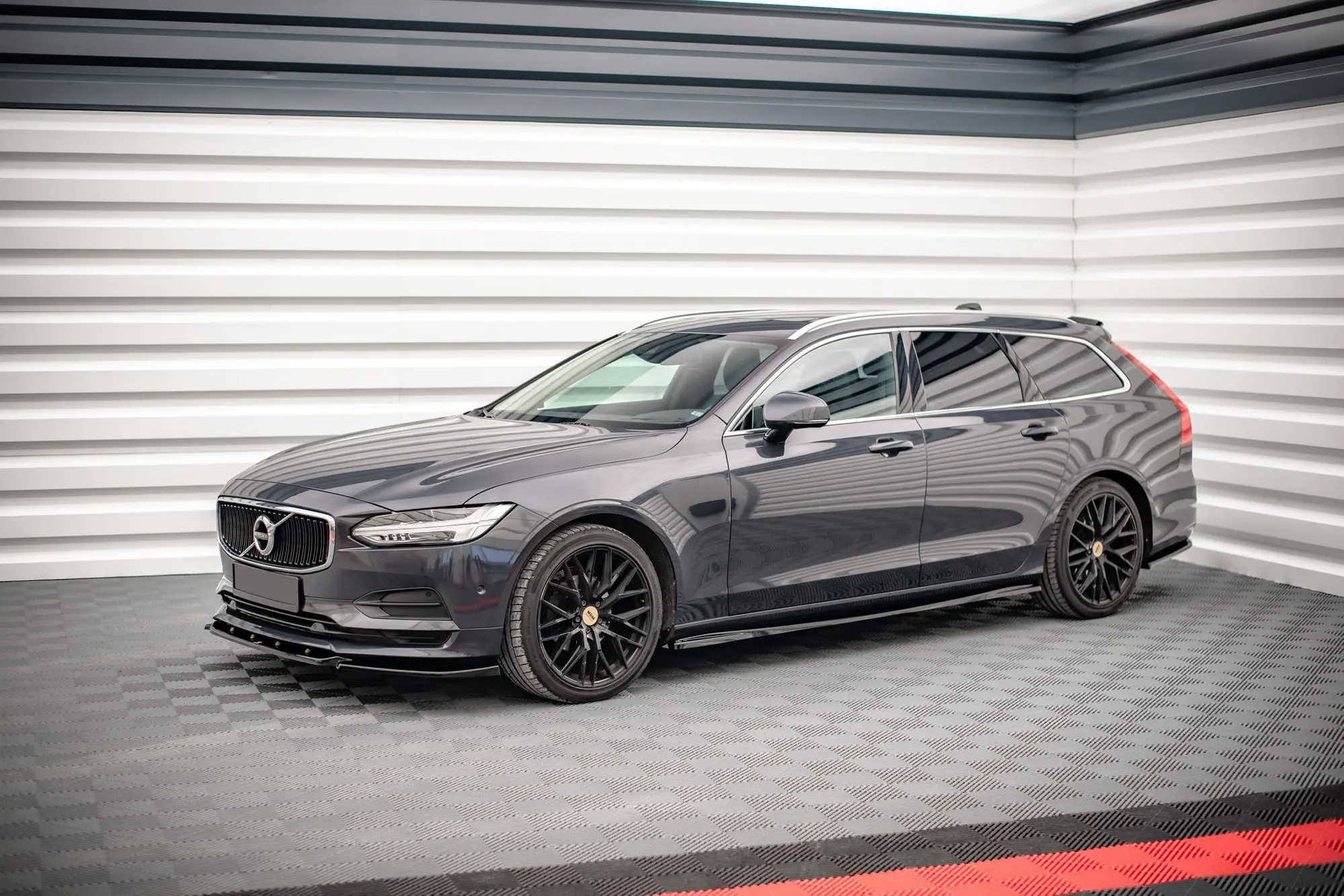 Sideskjørt Volvo V90 II 2016-2020 – bilde 2